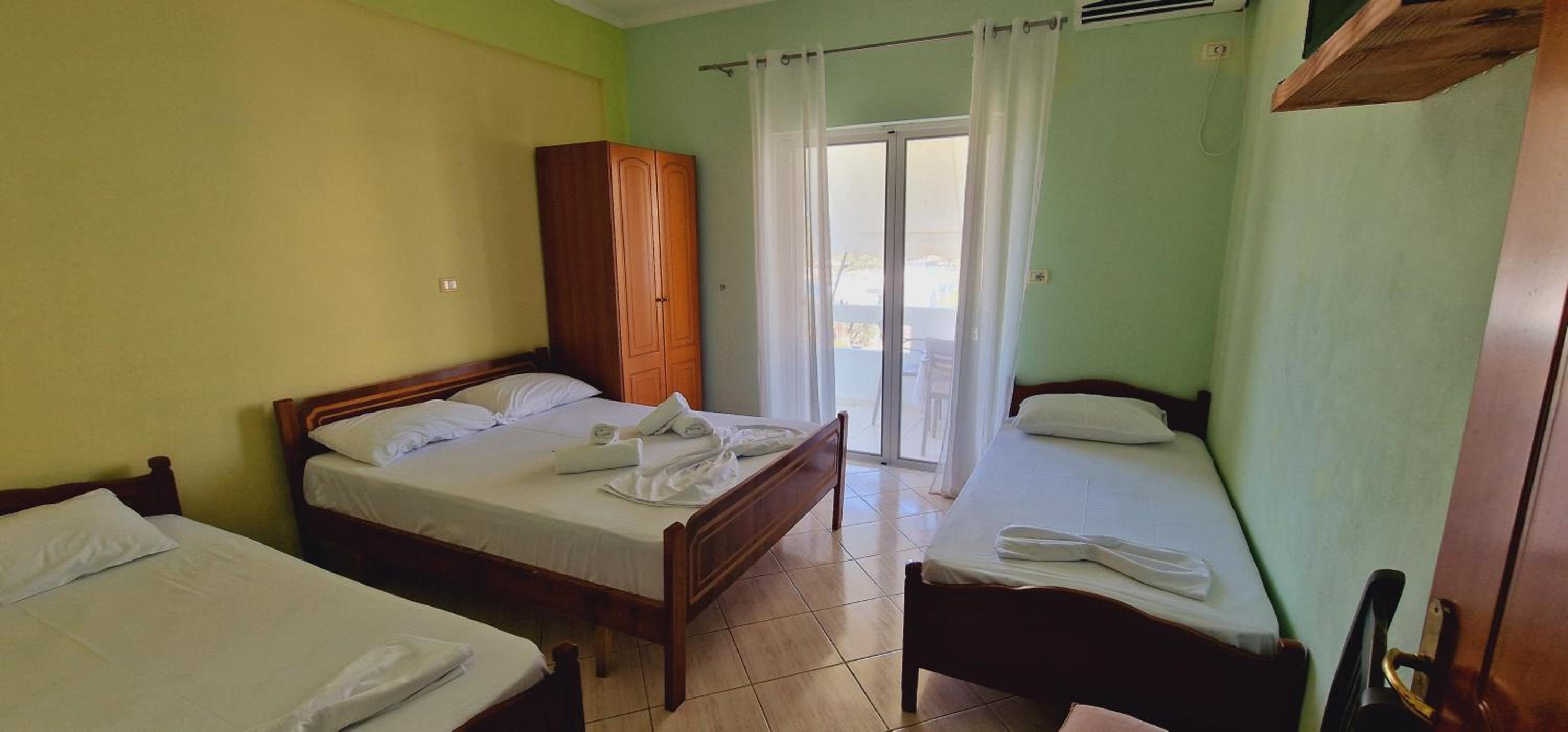 Guest house Luiza & Bushati