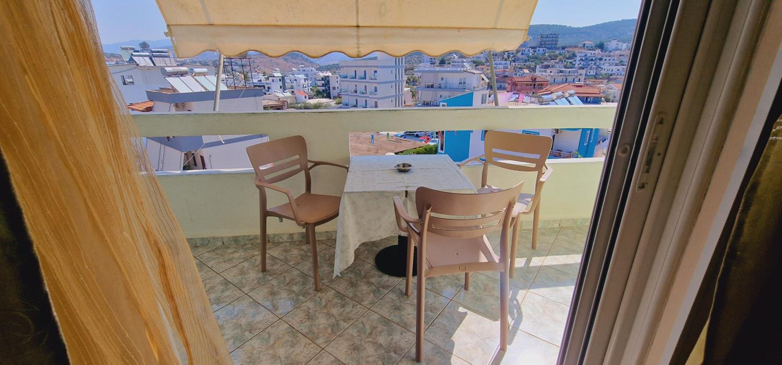 Guest house Luiza & Bushati