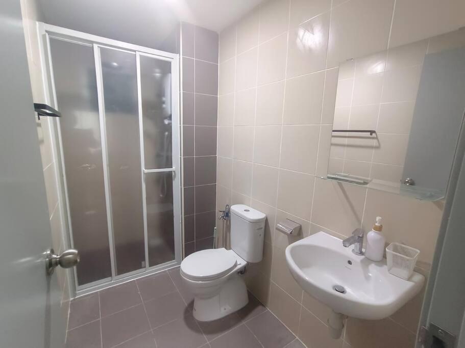 KLCC View 3BR 3Bath at RC Residence by Rosaz