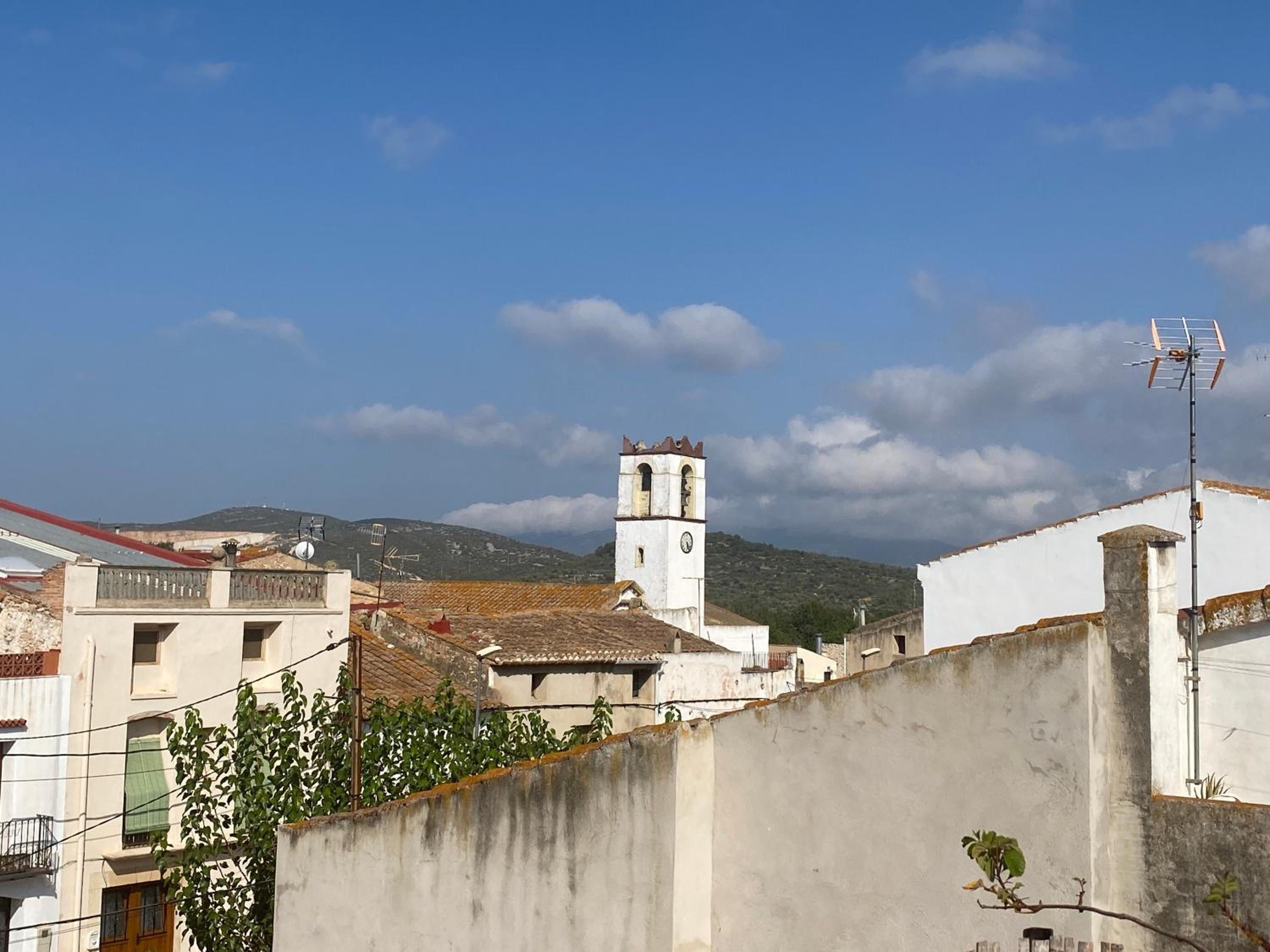 CASA AIDAN rural acogedora con vistas de montaña