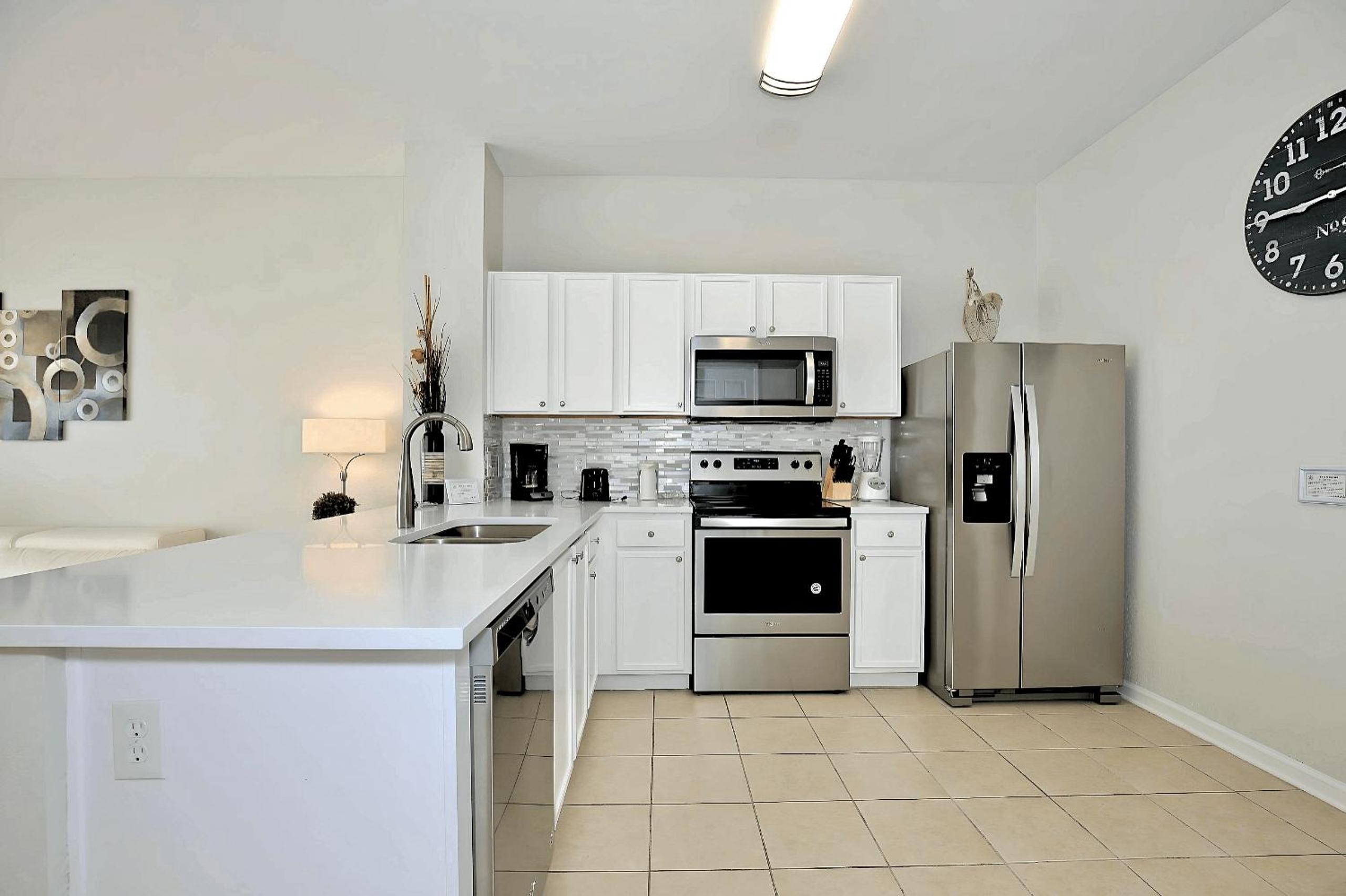 7670 - 3BD/3BA Unique Townhome | Private Pool & Near Disney