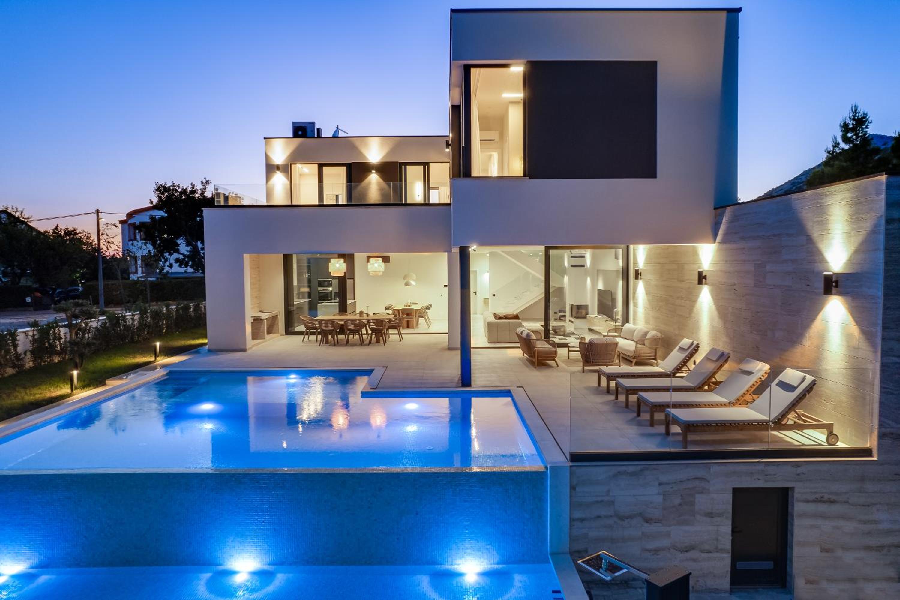 NEW Luxury villa I infinity pool