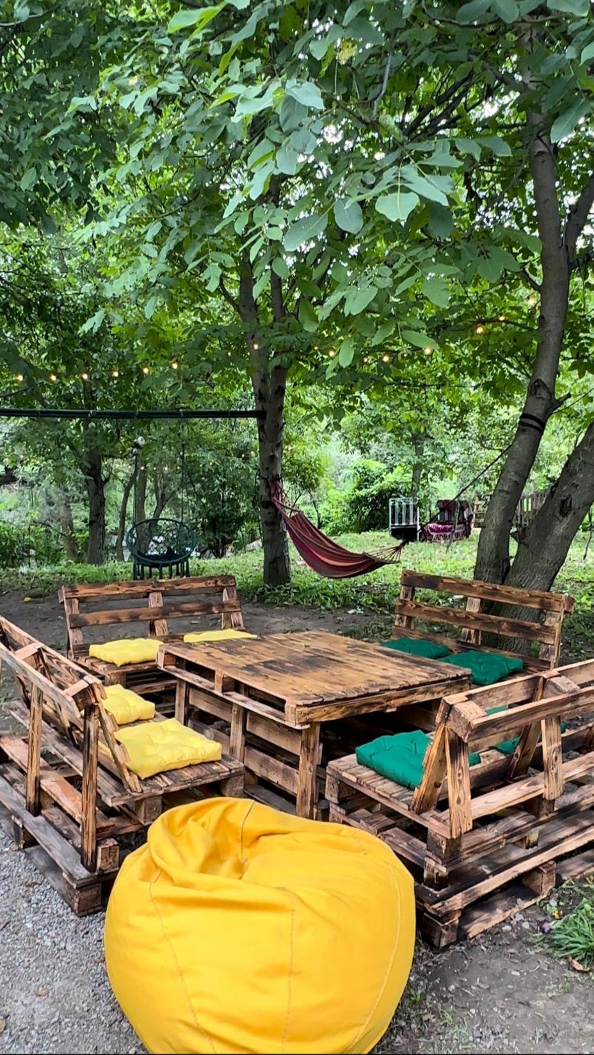 Guest House Debed