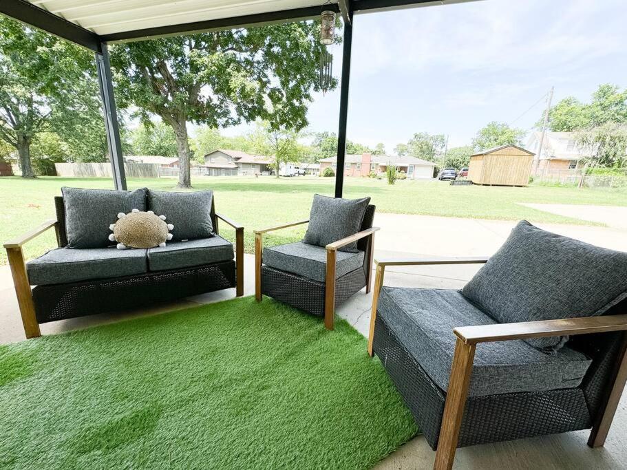 Room For the Family - Large Yard - Gallatin Stays