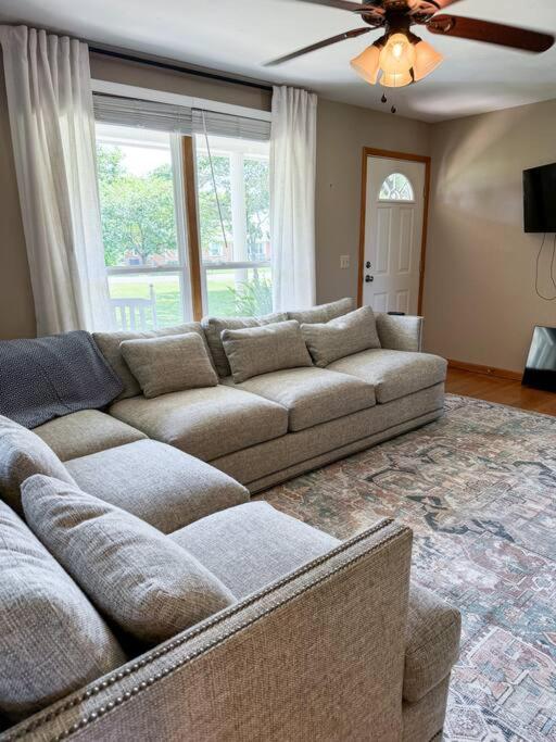 Room For the Family - Large Yard - Gallatin Stays