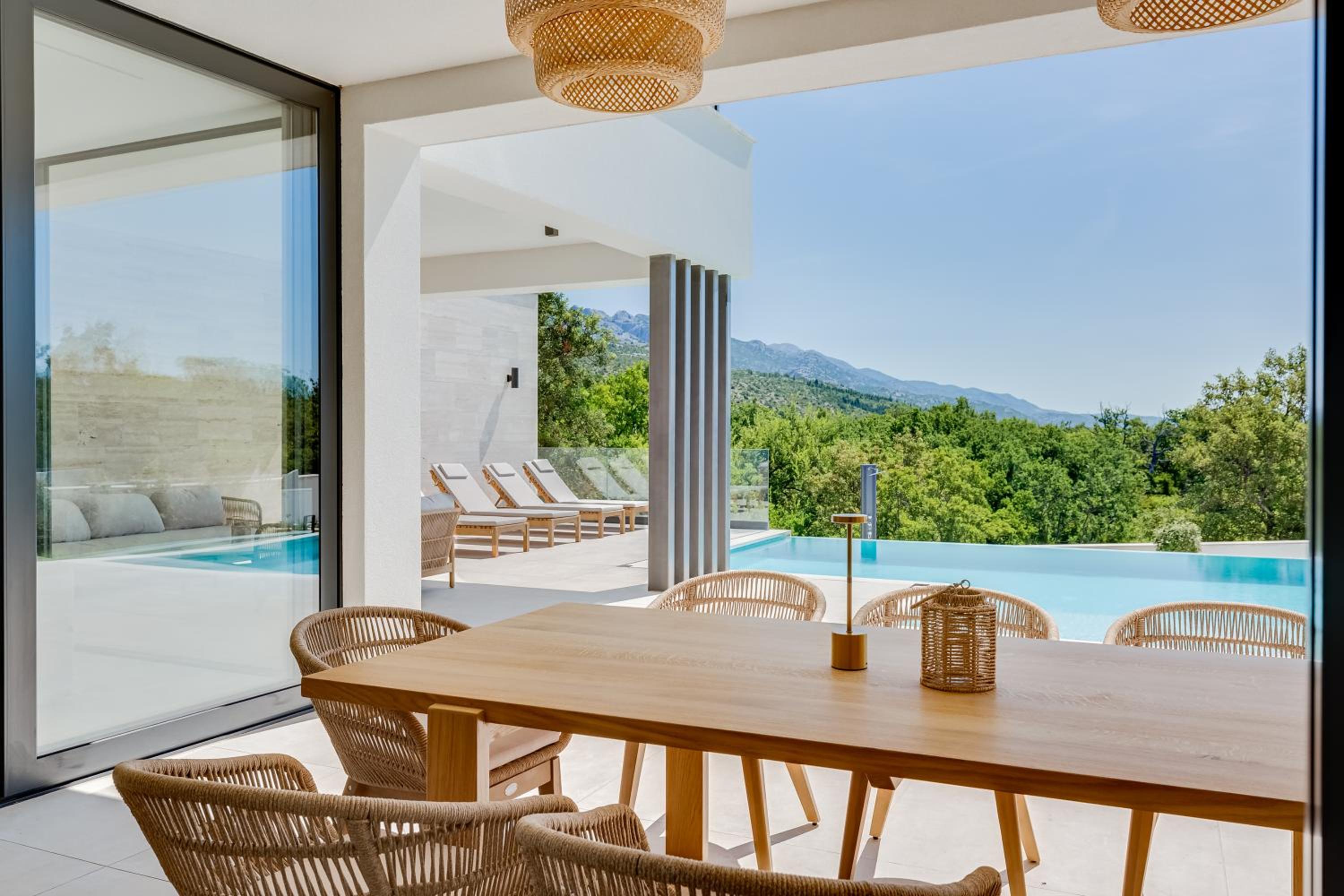 NEW Luxury villa I infinity pool
