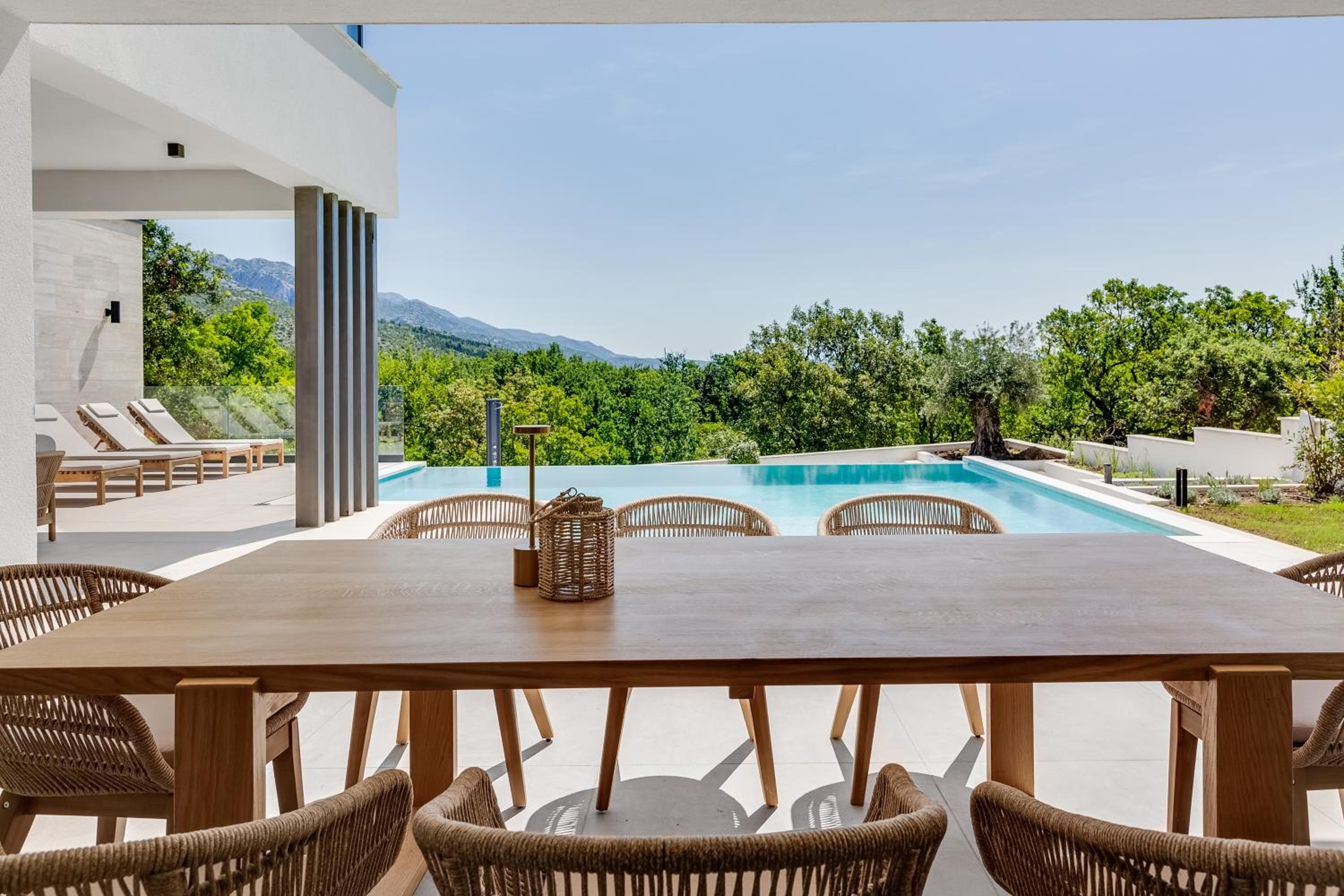 NEW Luxury villa I infinity pool
