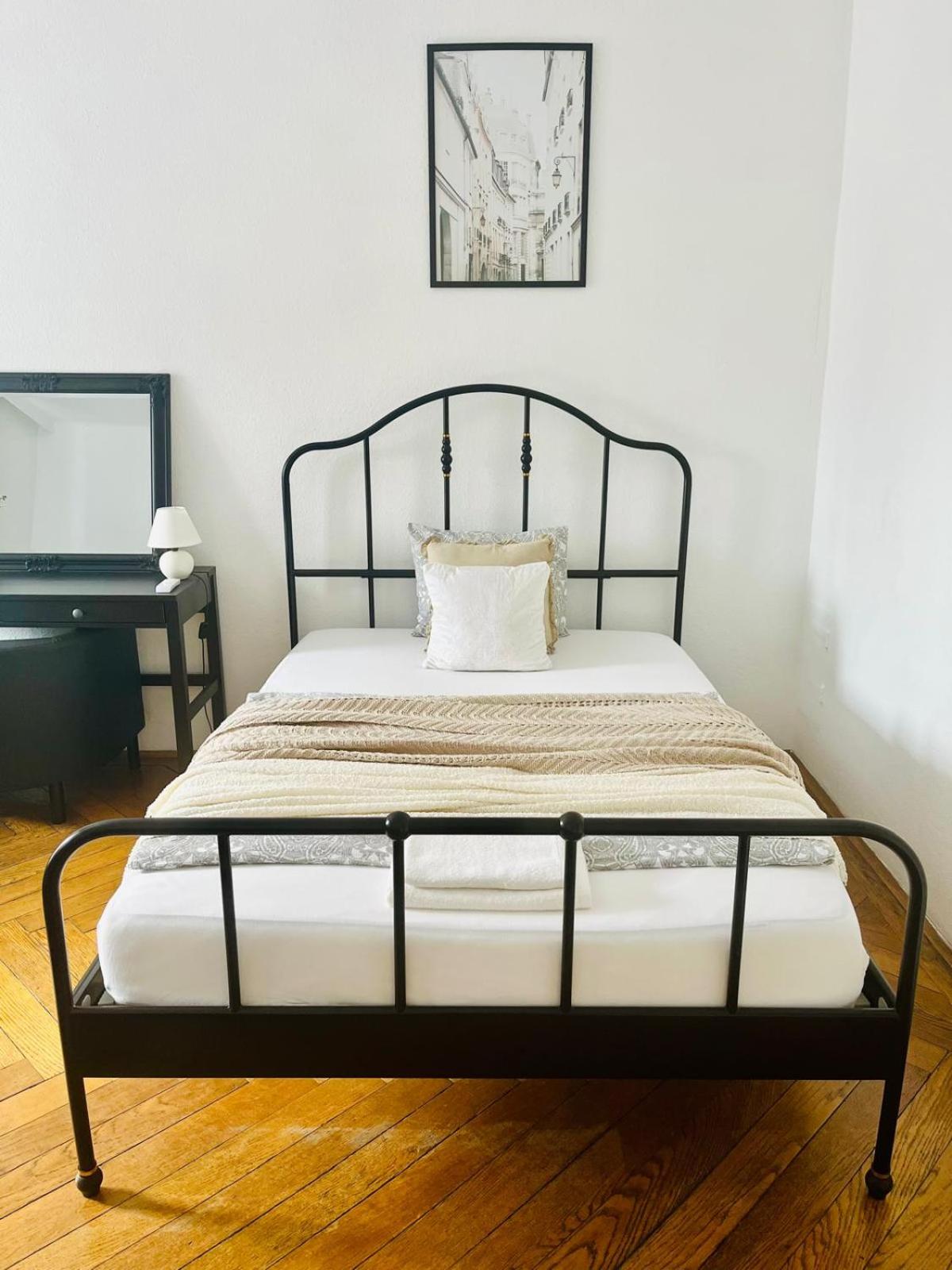 Beautiful city centre apartment