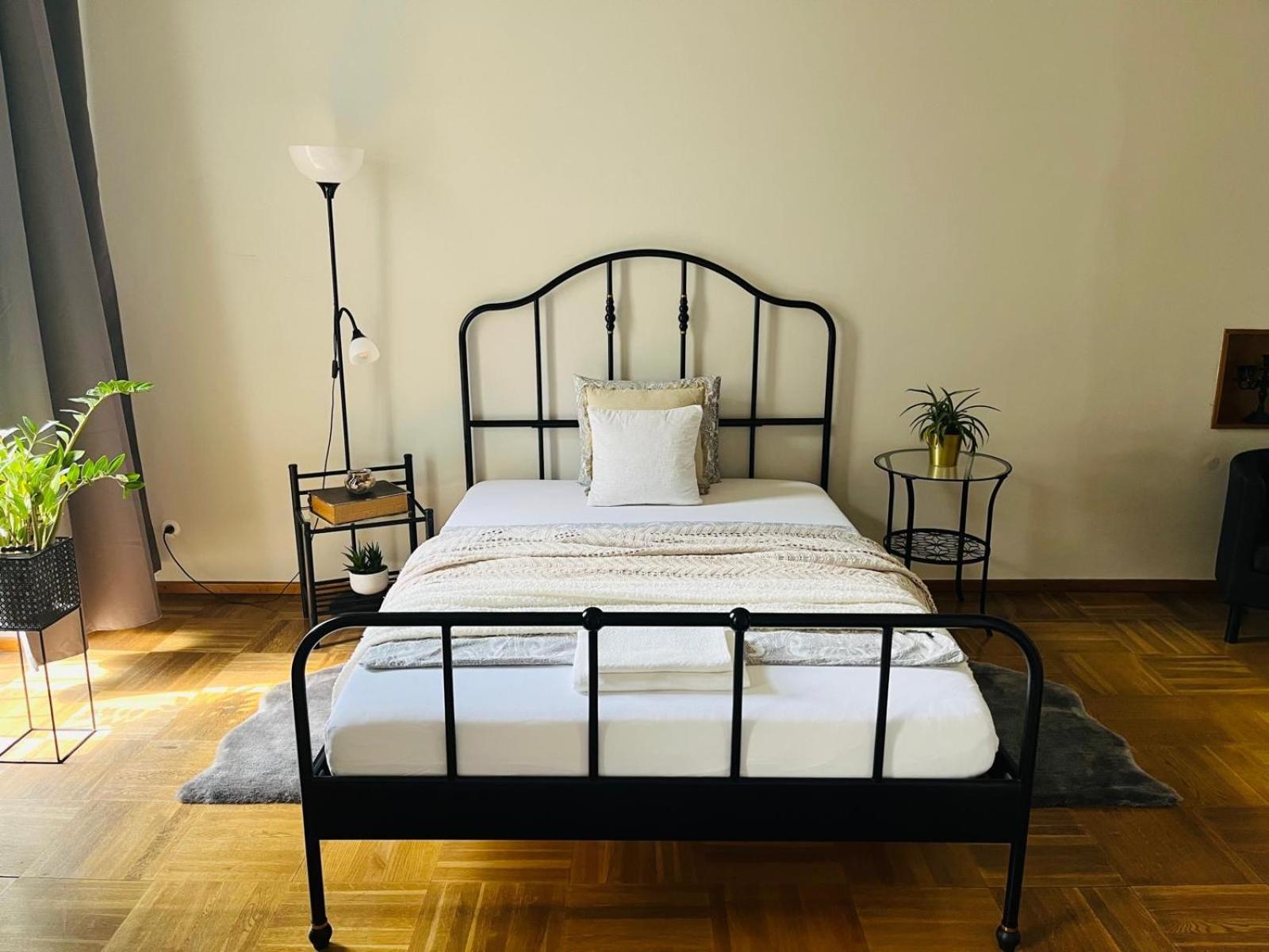 Beautiful city centre apartment