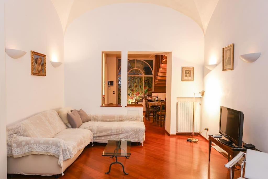 Lungarno Prestige - Residenza Nobiliare