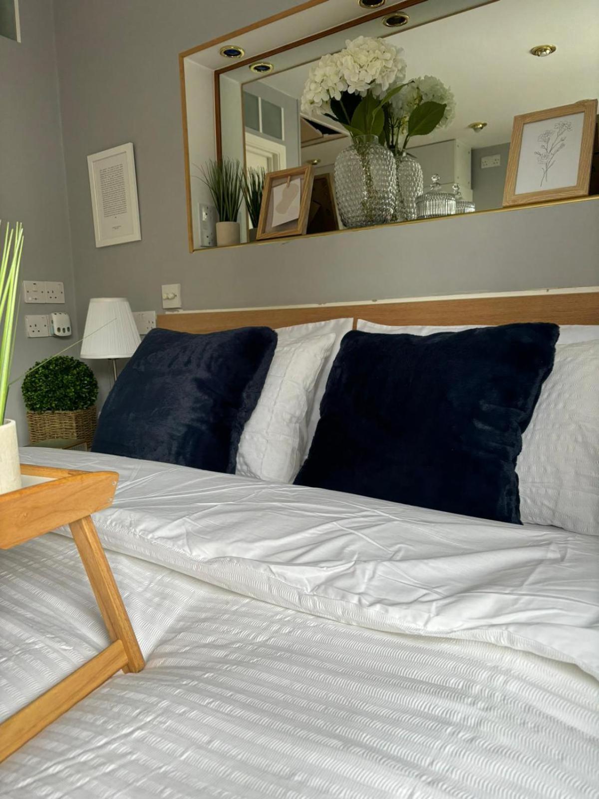 Amazing EN-SUITE Apartment in Finchley Central