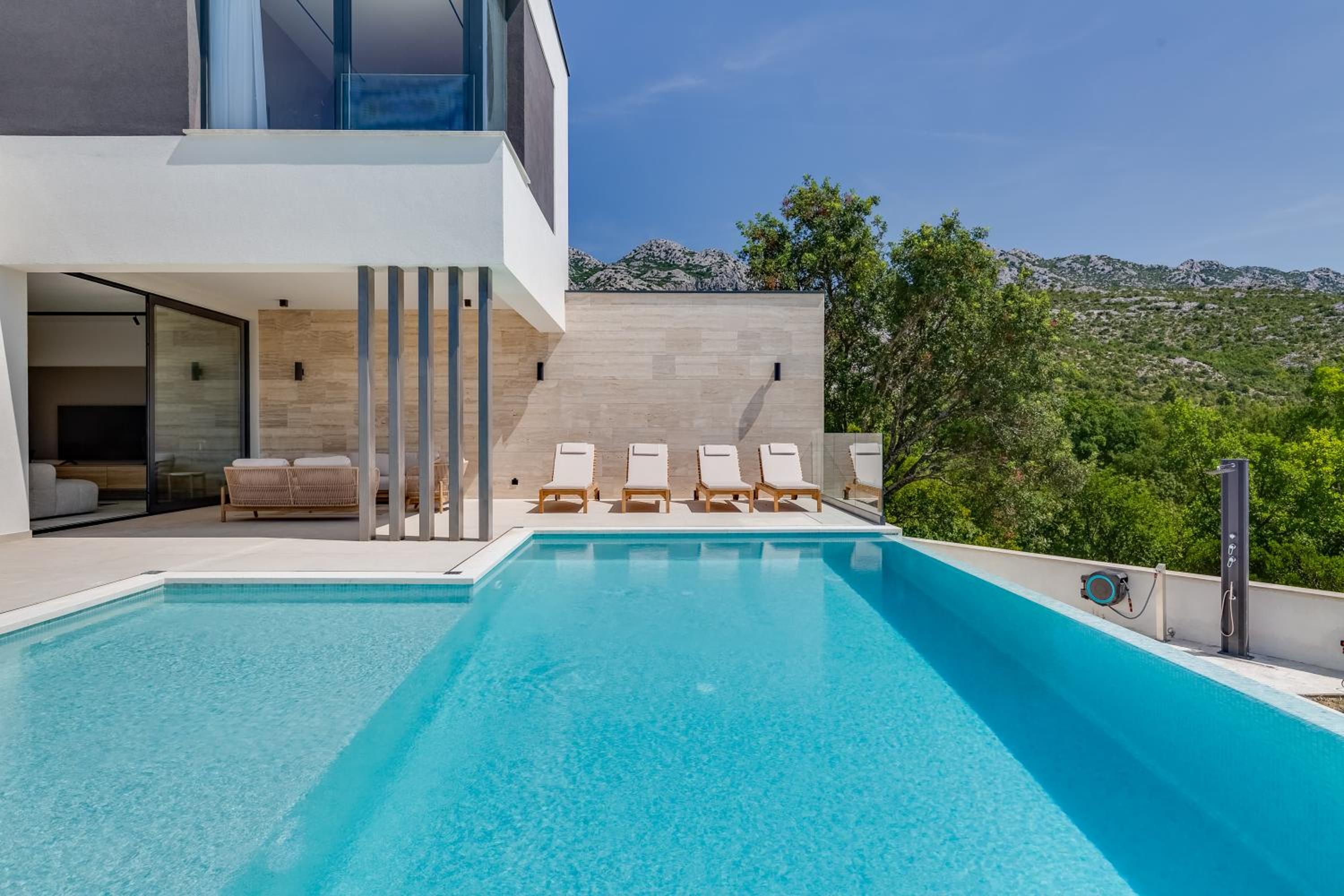 NEW Luxury villa I infinity pool