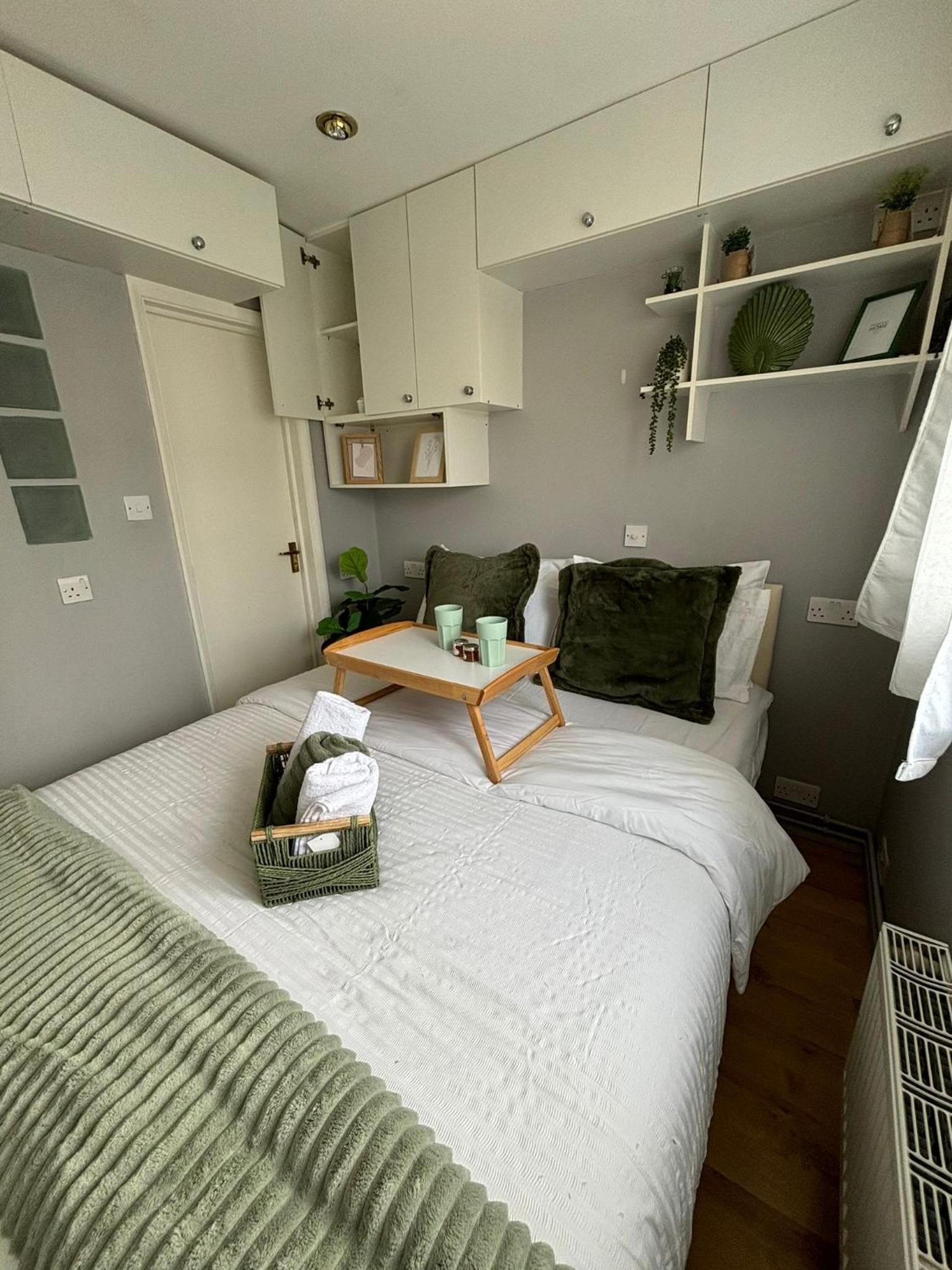 Amazing EN-SUITE Apartment in Finchley Central