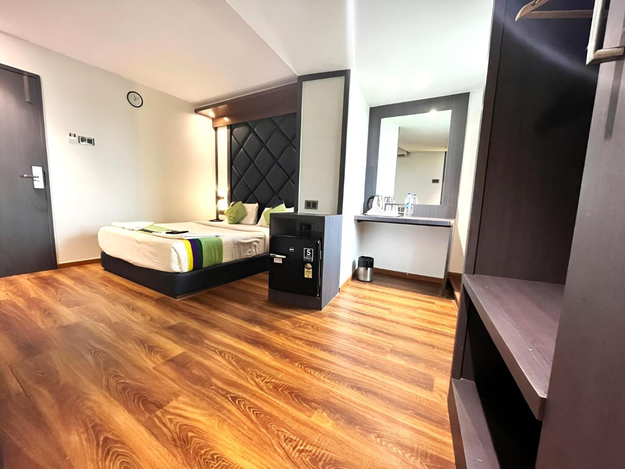 Pacific Rio By Glitz Hotels view 4