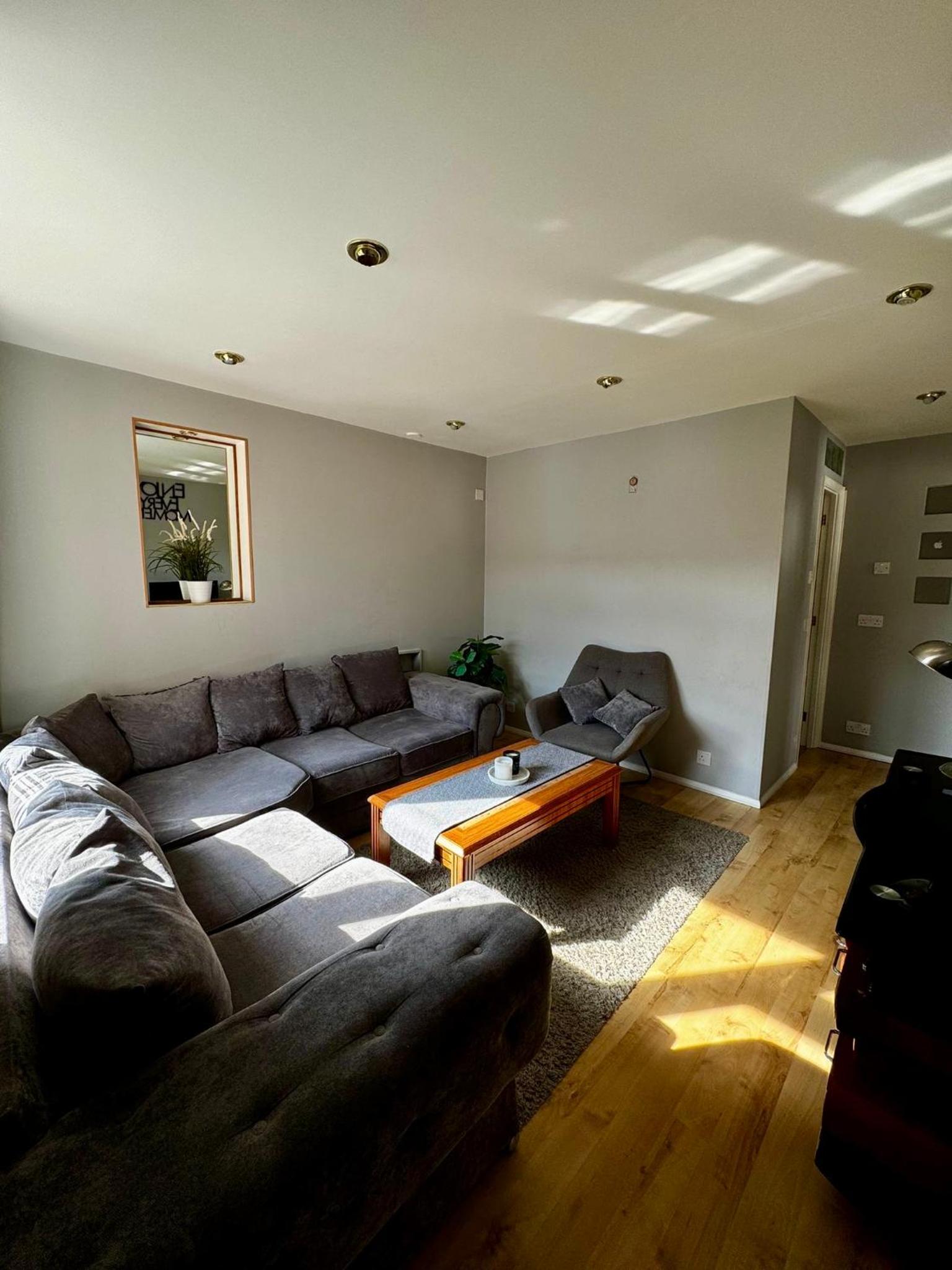 Amazing EN-SUITE Apartment in Finchley Central