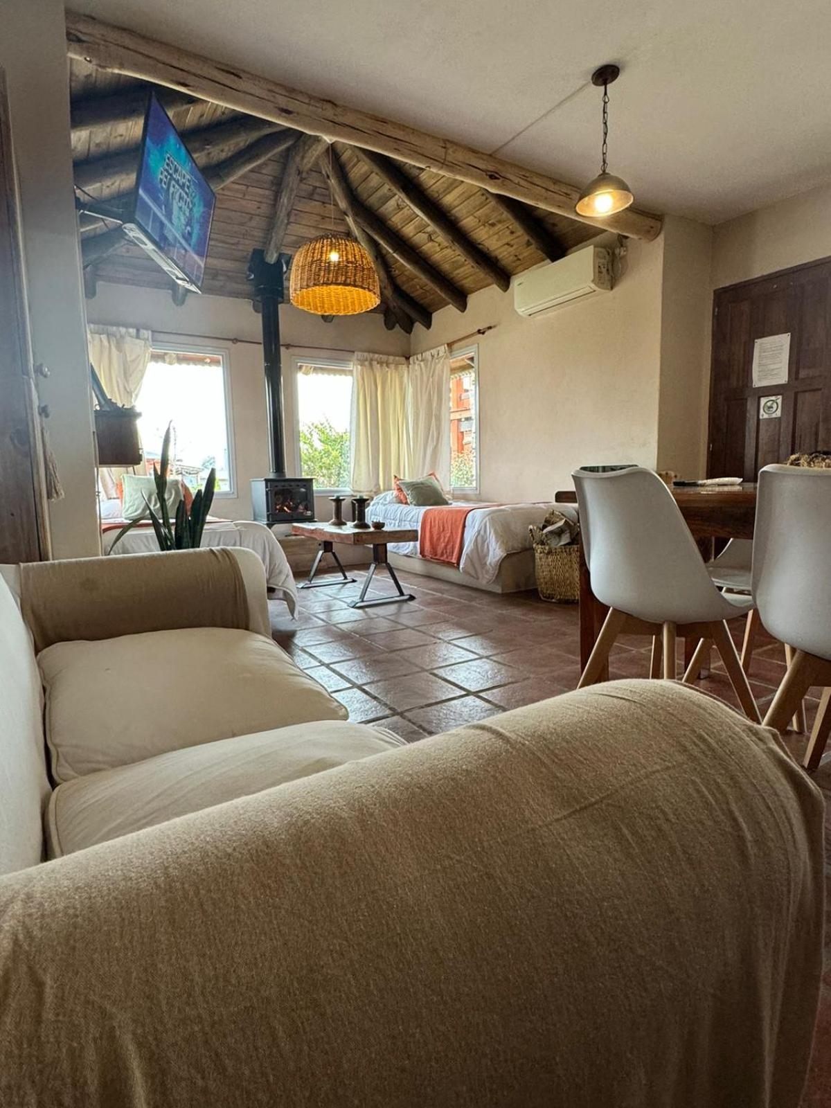 Punta Piedra cabañas & suites