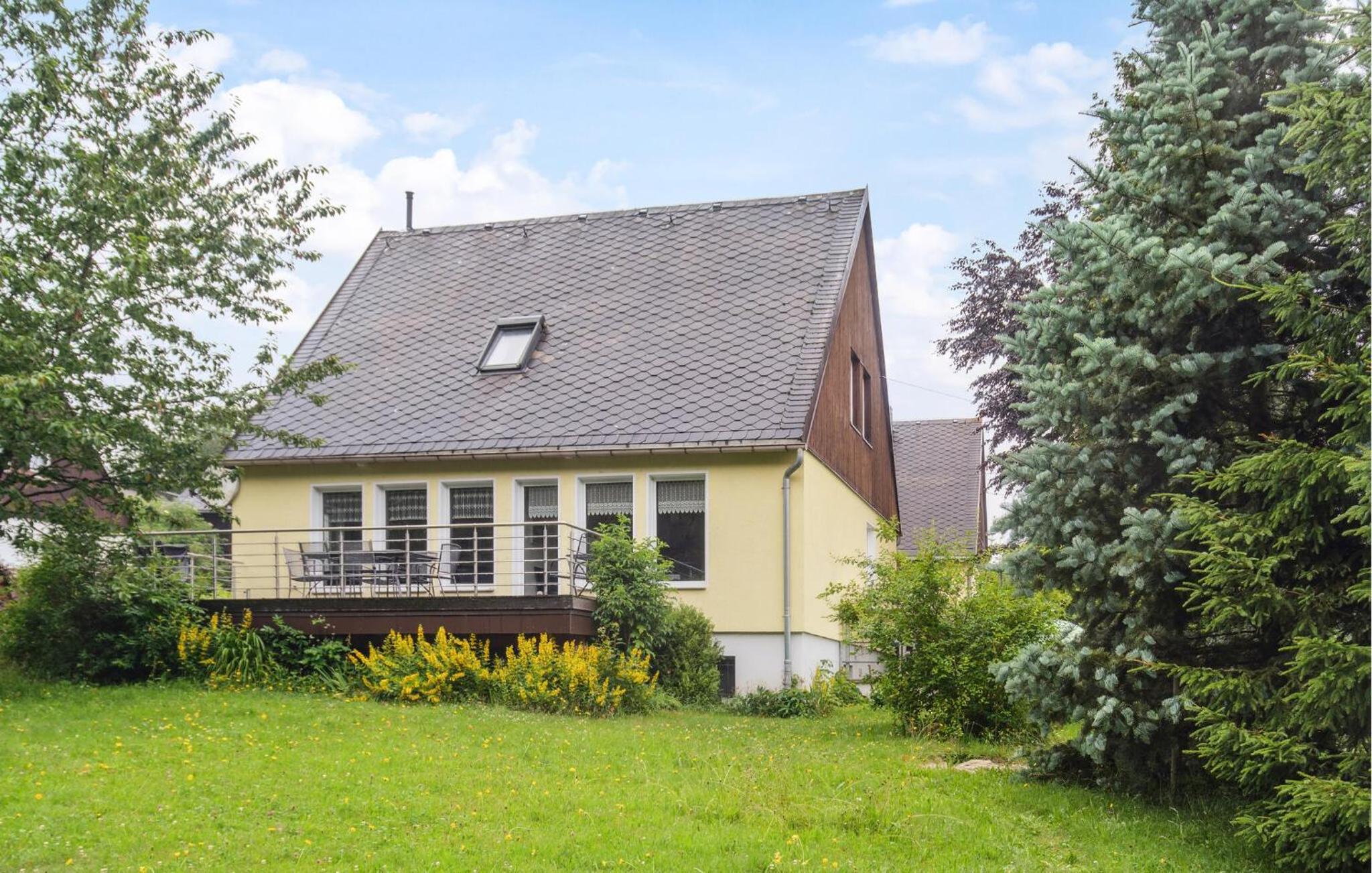 Beautiful Home In Bad Brambach With Sauna - Property Image 12