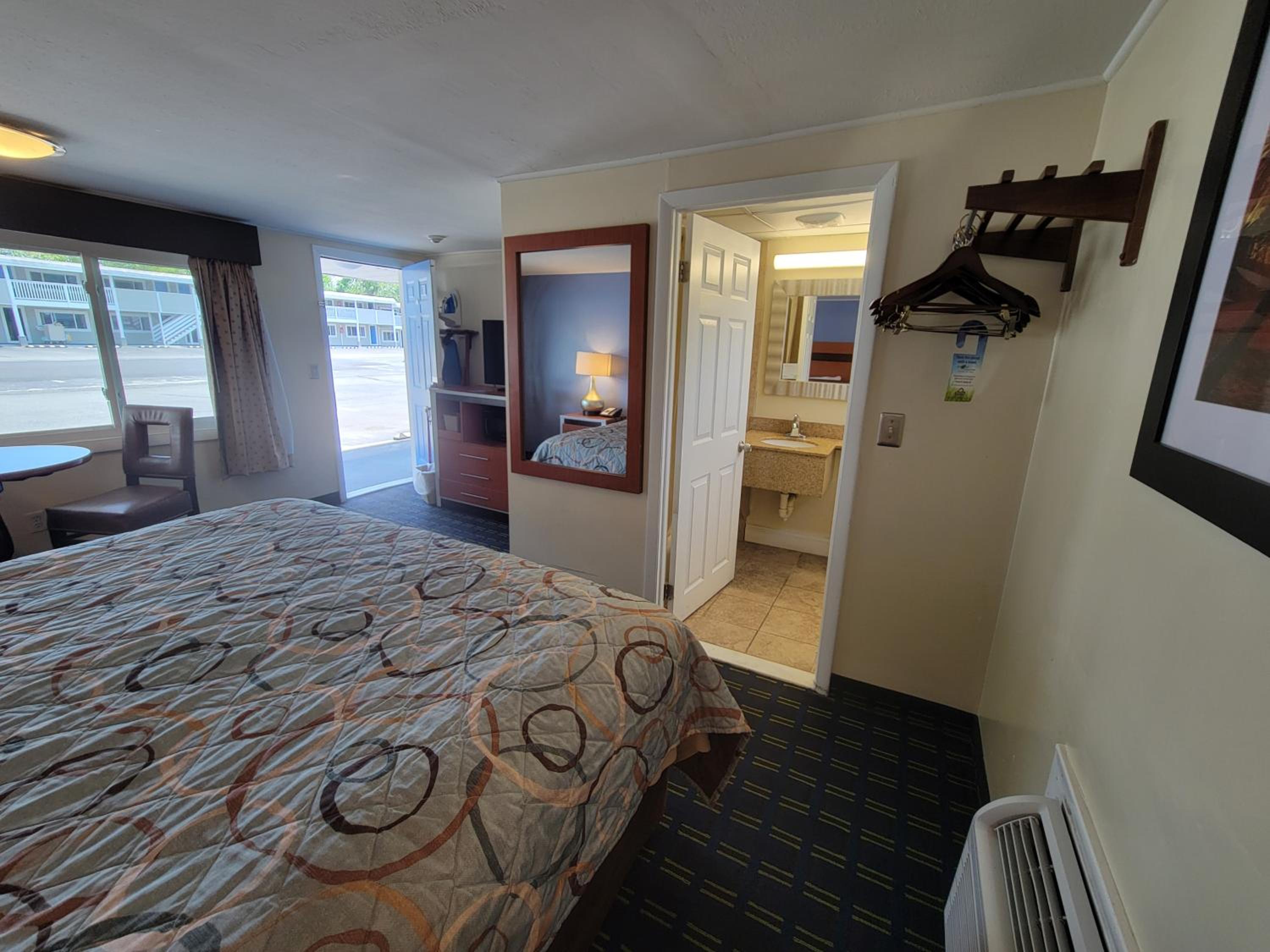 Days Inn by Wyndham - Cape Cod view 3
