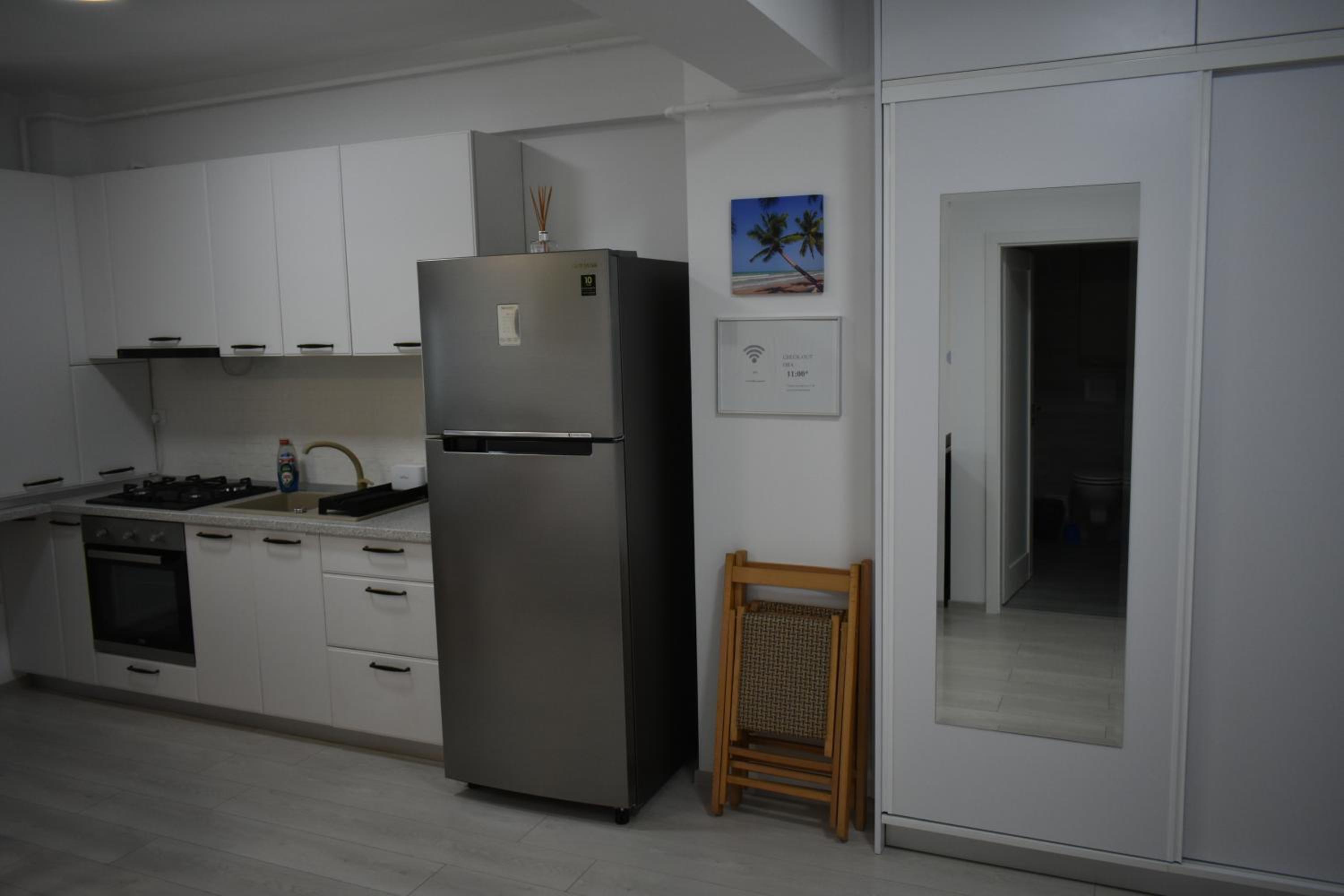 The Jungle apartment