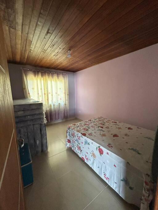 Casa grande em Chácara Mandirituba