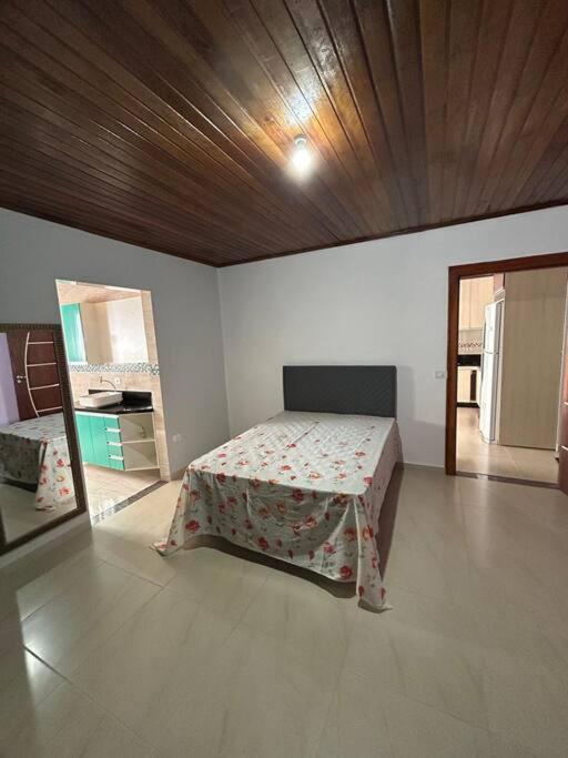 Casa grande em Chácara Mandirituba