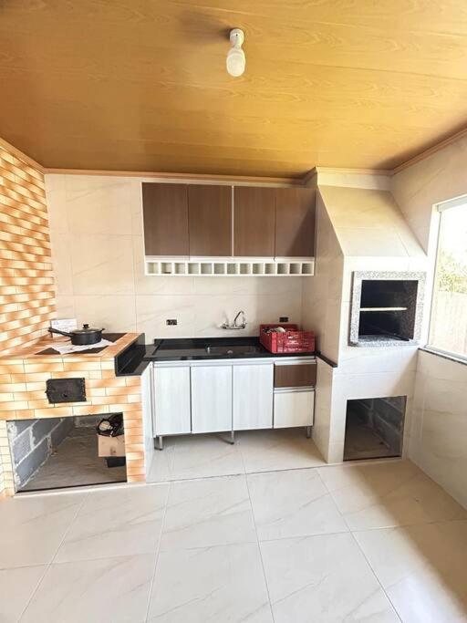 Casa grande em Chácara Mandirituba