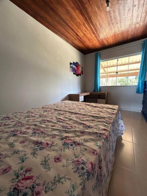 Casa grande em Chácara Mandirituba