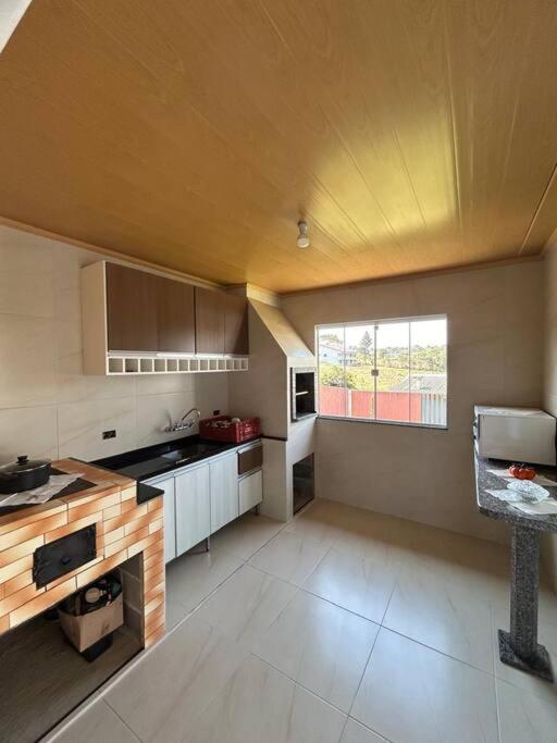 Casa grande em Chácara Mandirituba