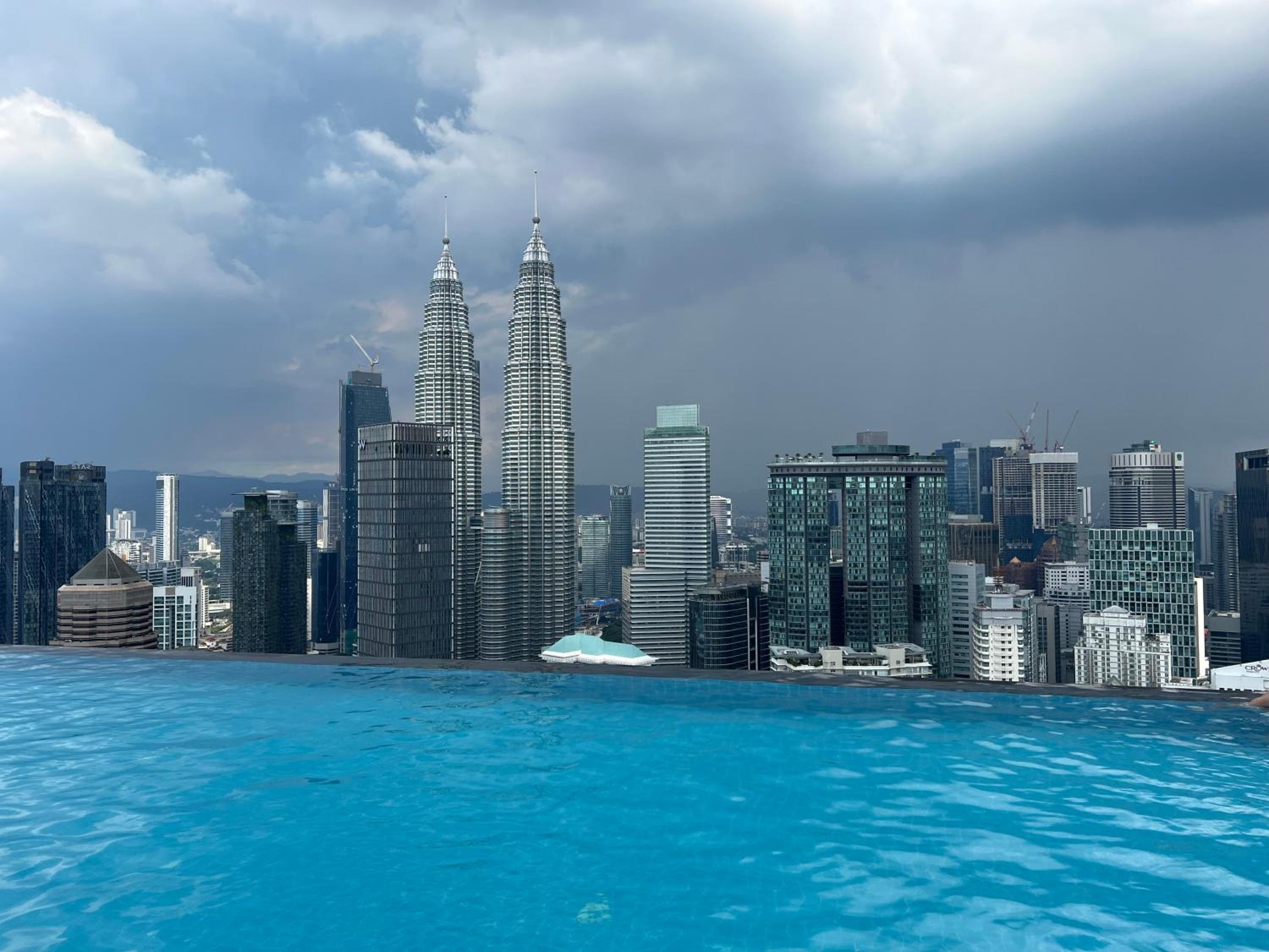 The Platinum 2 Kuala Lumpur by MOON-SKY