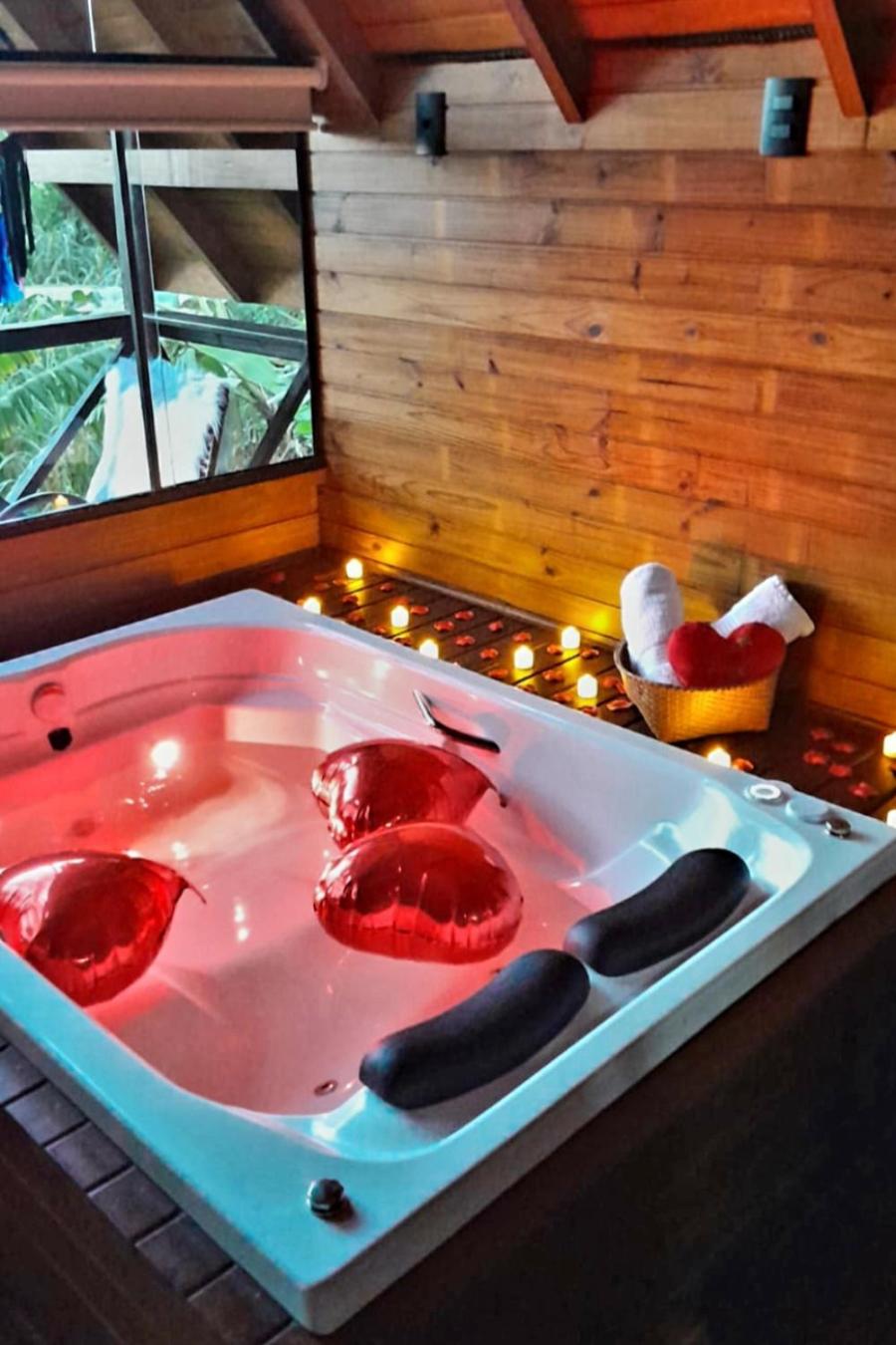 Cabana com Cachoeira Privativa