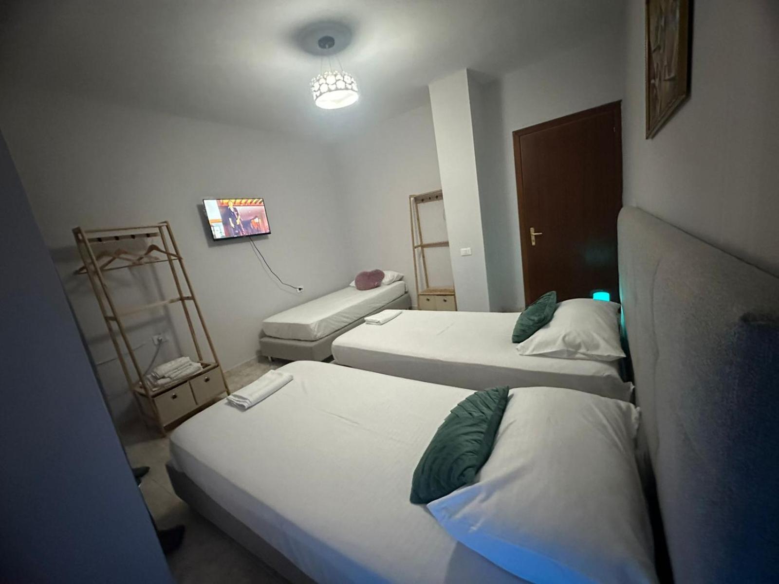 Nunu's Central Apartment