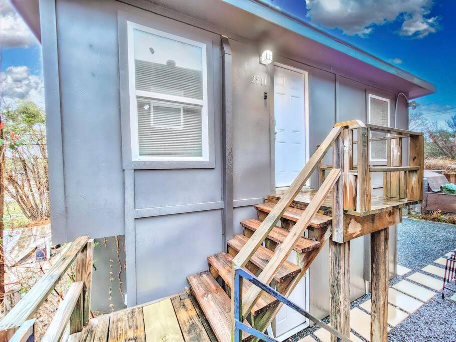 Comfy 1 Bed Close to Downtown, Night Life, UH, MED, Museum, NRG