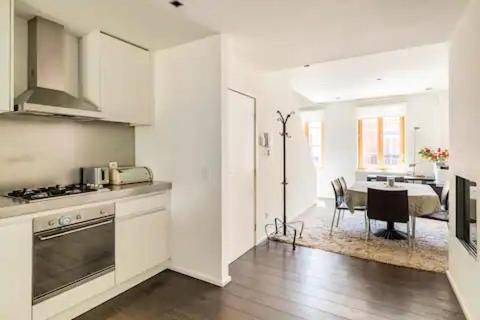 *NEW*Premium Tranquil apartment close to centre