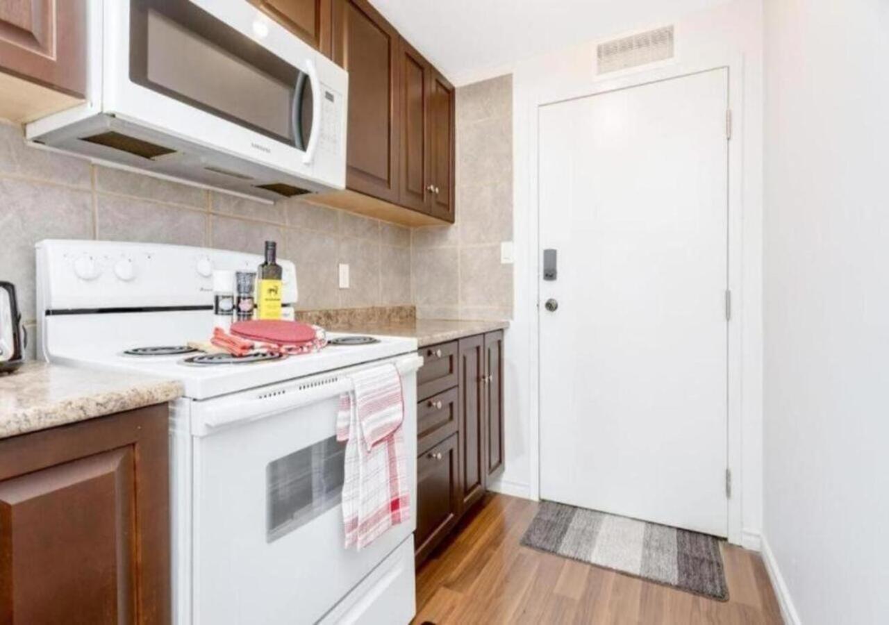 Great Kensington Market 2BR Apartment