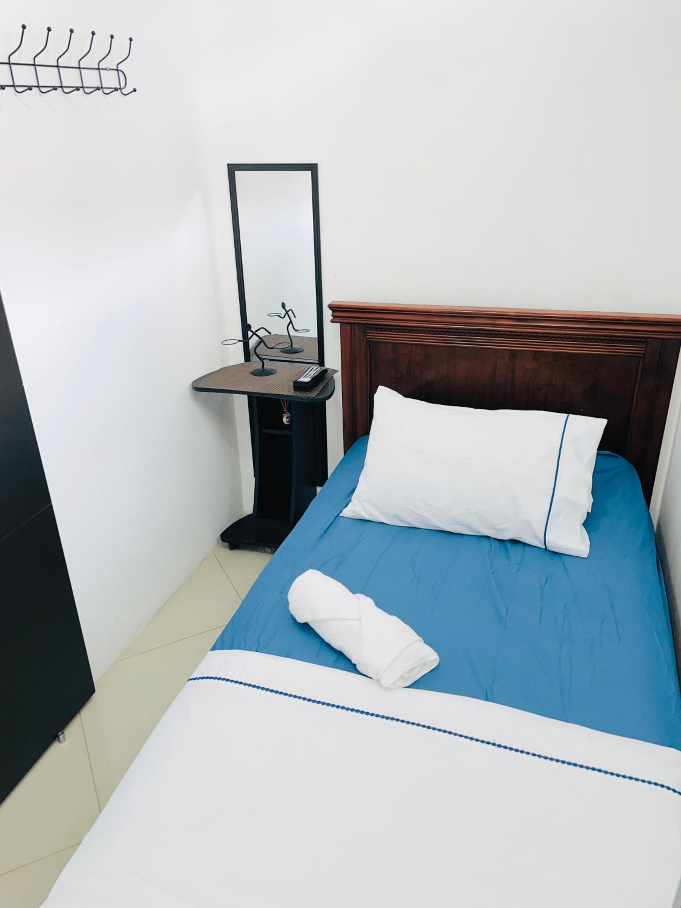 Tranquilo Apartamento - Habitaciones - Laureles, Estadio