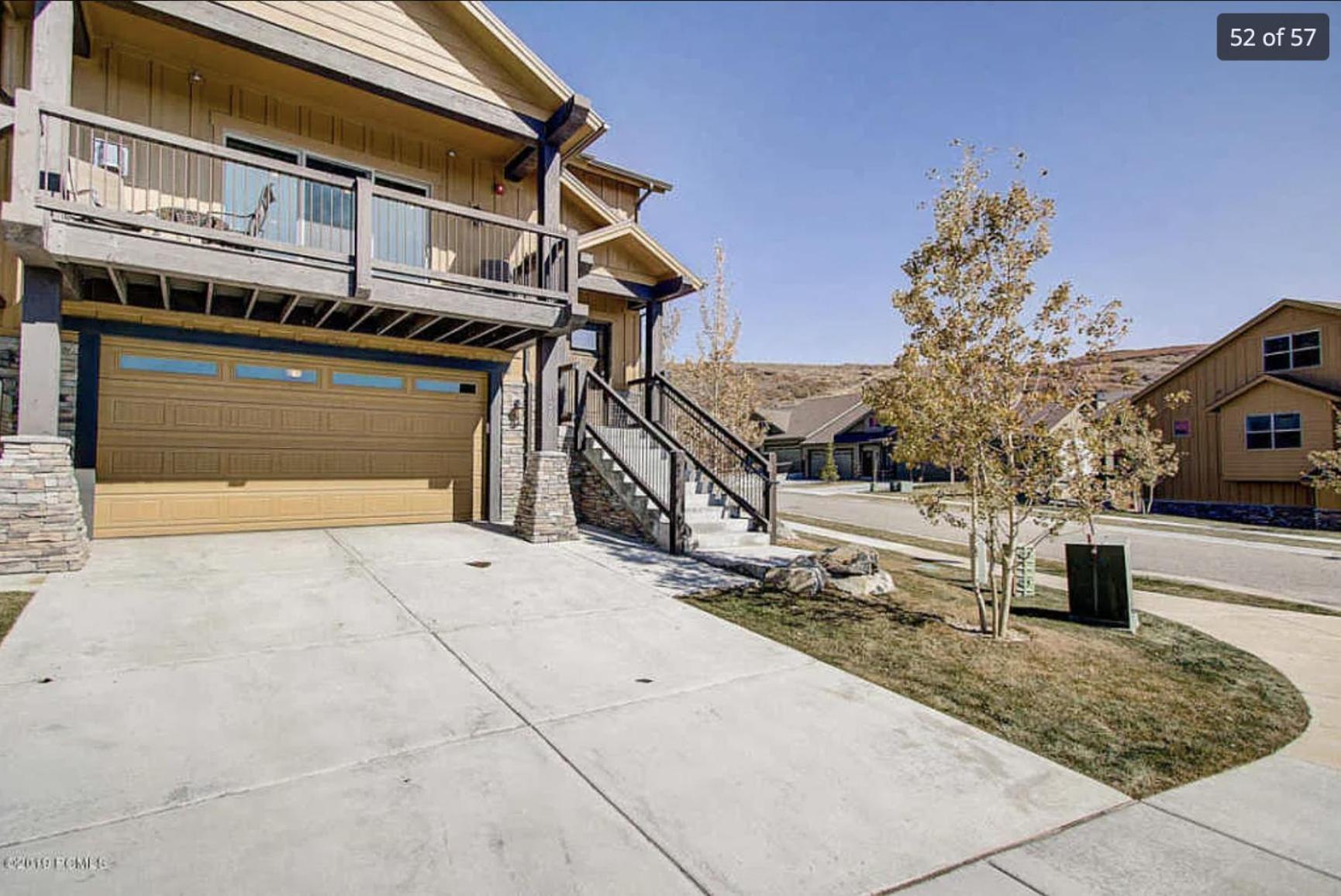 Spacious Jordanelle Retreat, Minutes to Deer Valley and Park City, Private Hot Tub, Mountain View view 5