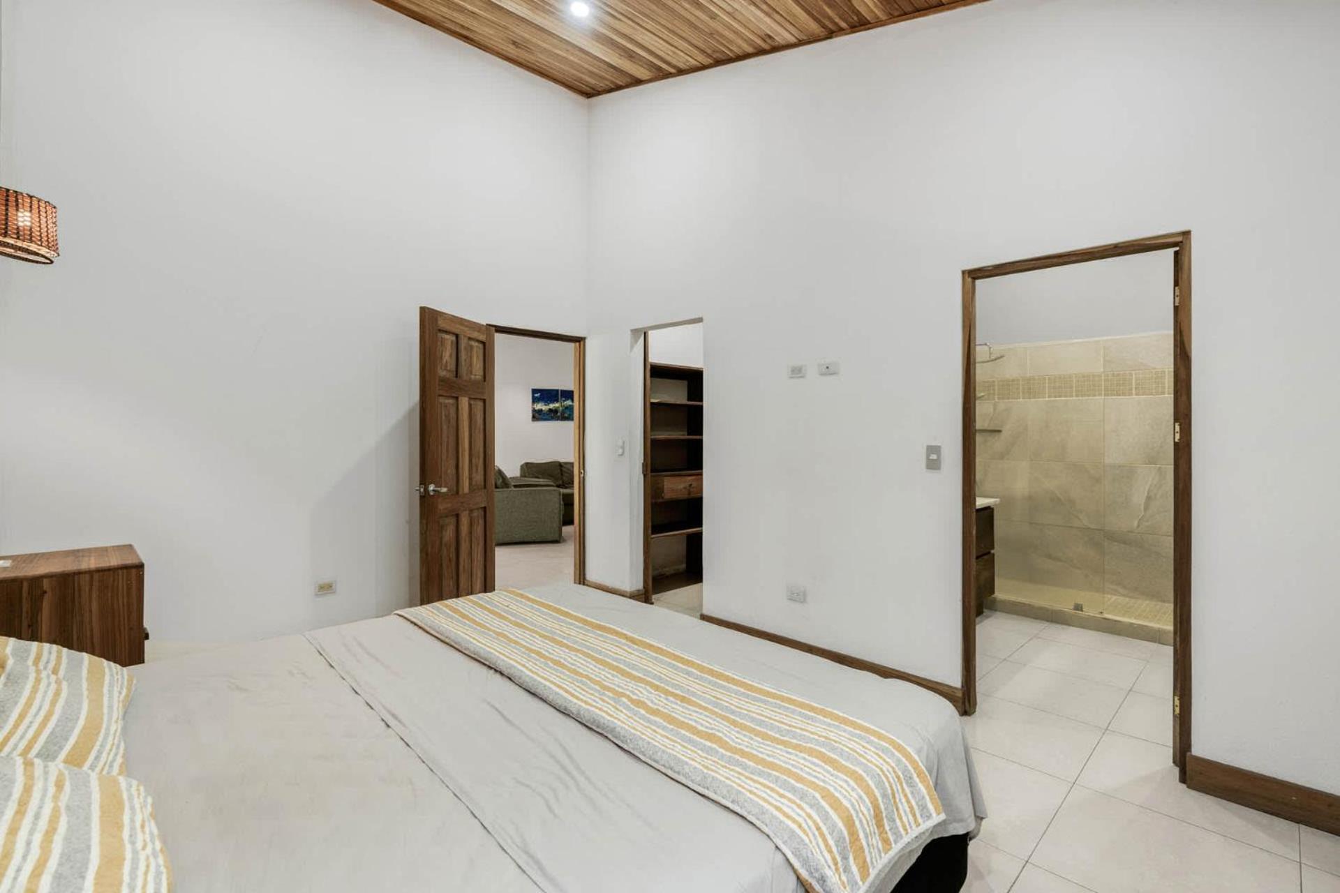 Stylish 3-Bedroom Tropical Escape with Pool & Outdoor Living, 1 Block from Playa Potrero