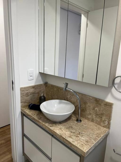 Apartamento Vista Mar com Varanda Gourmet Pertinho do Beto Carrero