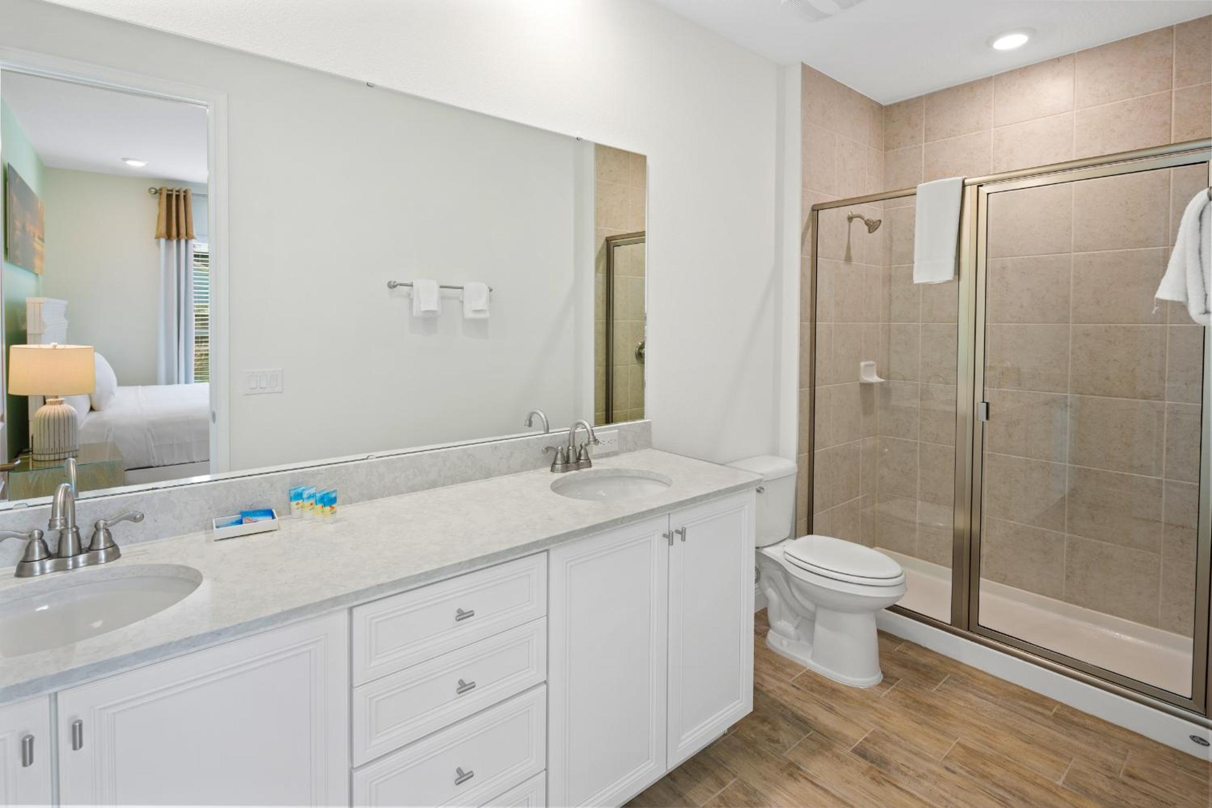 Beautiful Villa Near Disney With Margaritaville Resort & Island H20 Waterpark Access - 2917Cs
