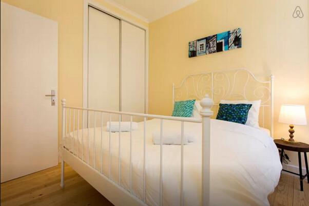 Lisbon Secret & Charming Sao Bento Flat view 4