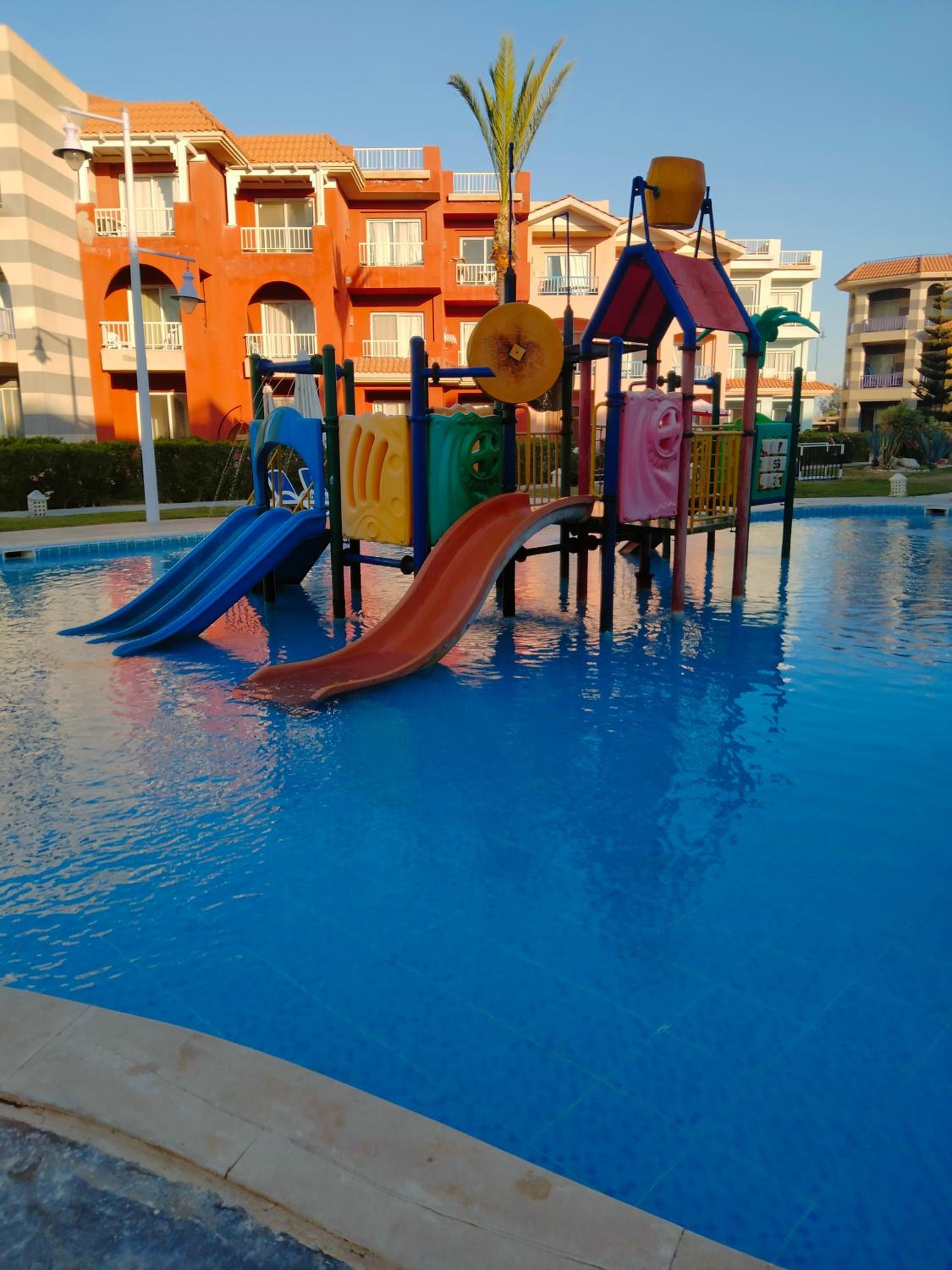 PORTO MATROUH chalet families only