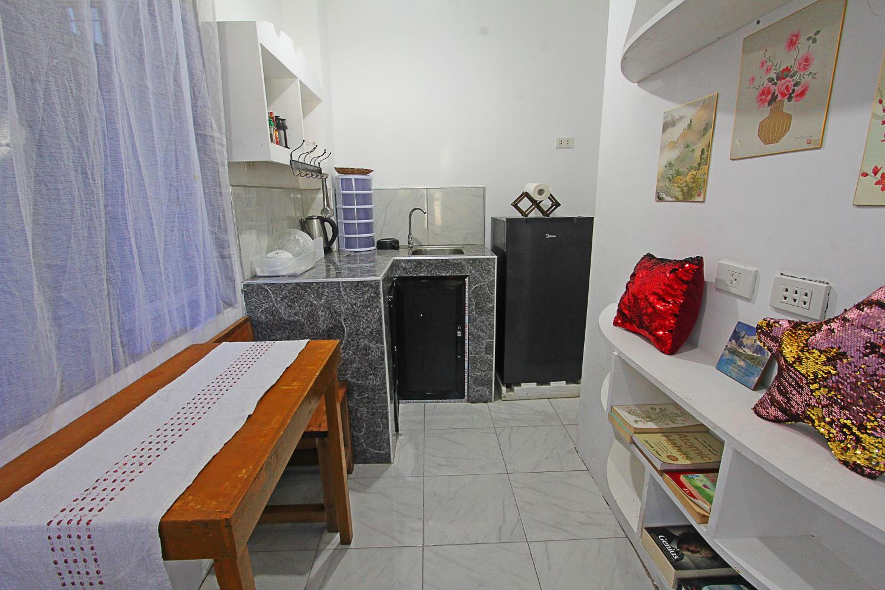 Photo 6