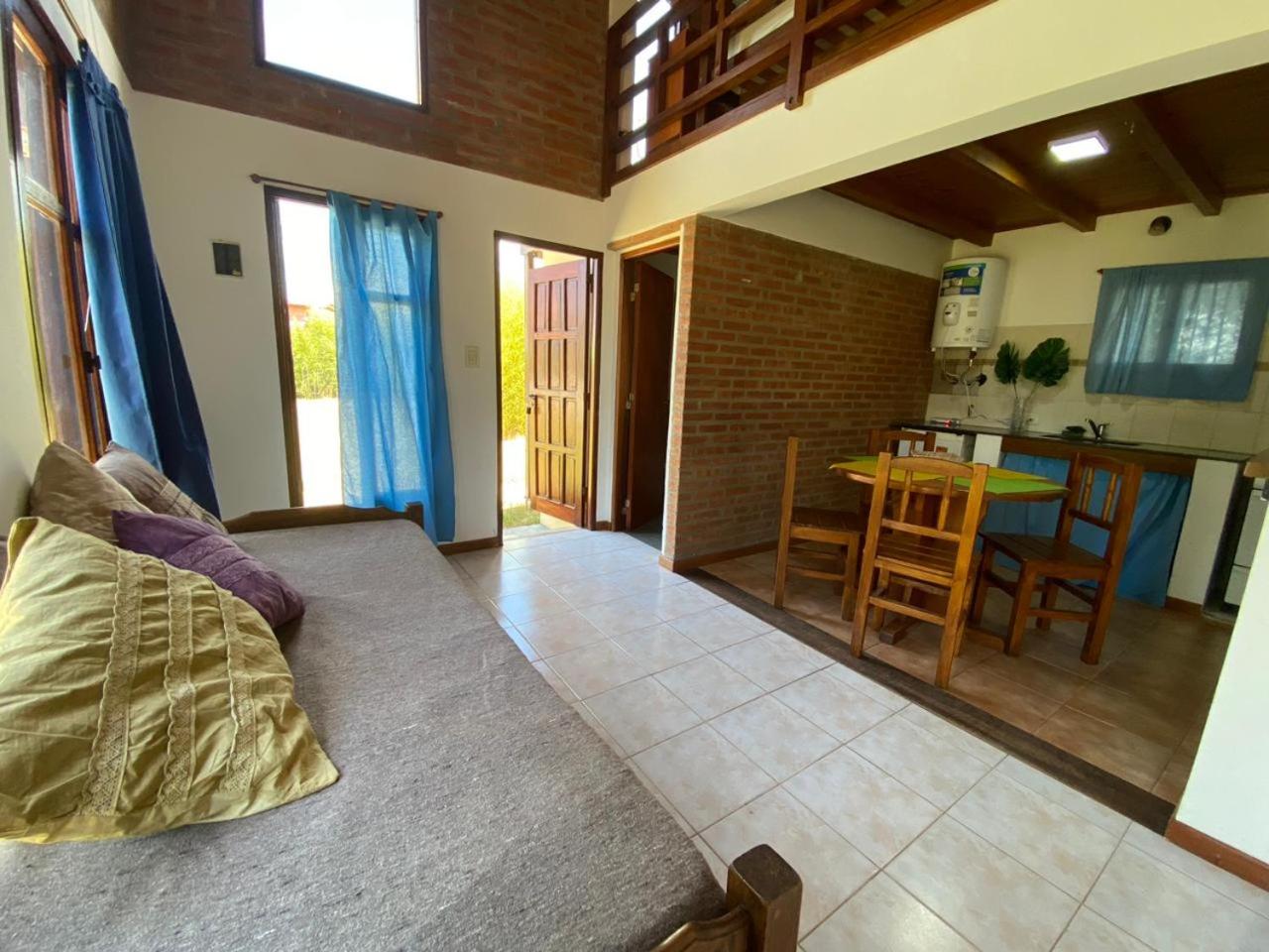 Eluney con piscina Duplexs