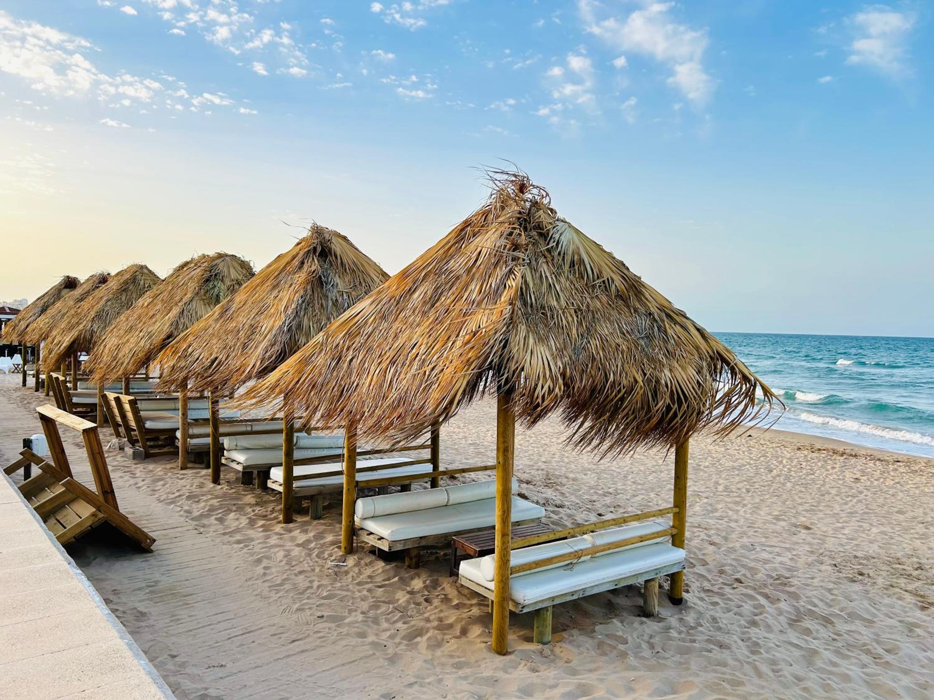 Marina Gaviota Beach