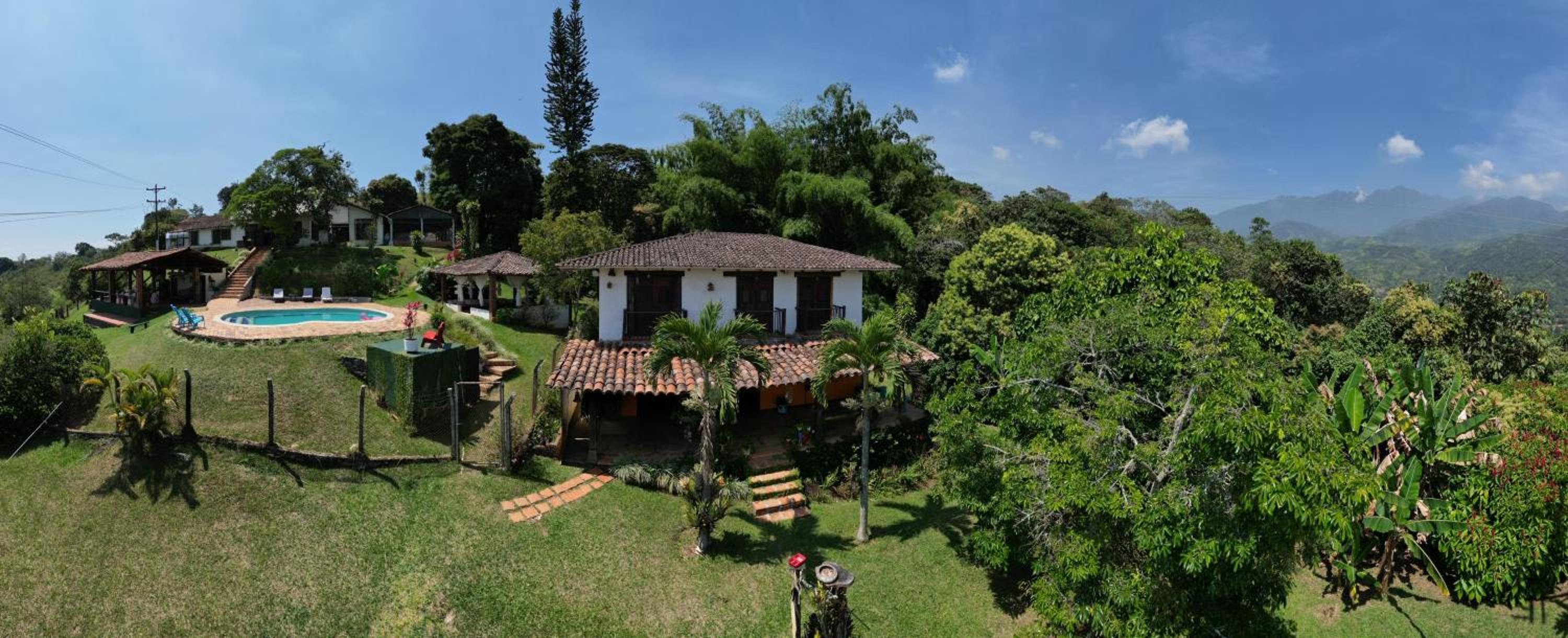 La Villa The View