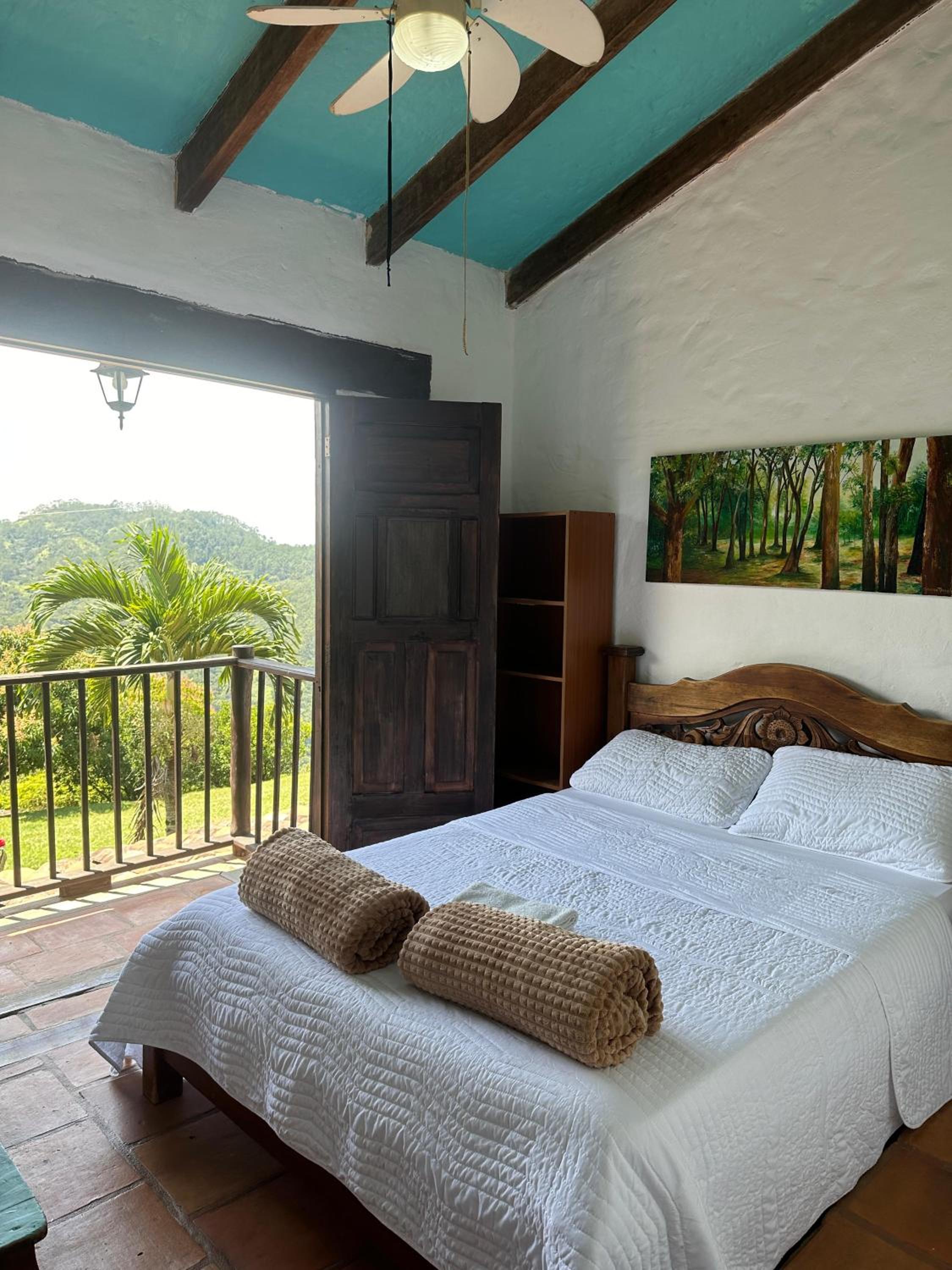 La Villa The View