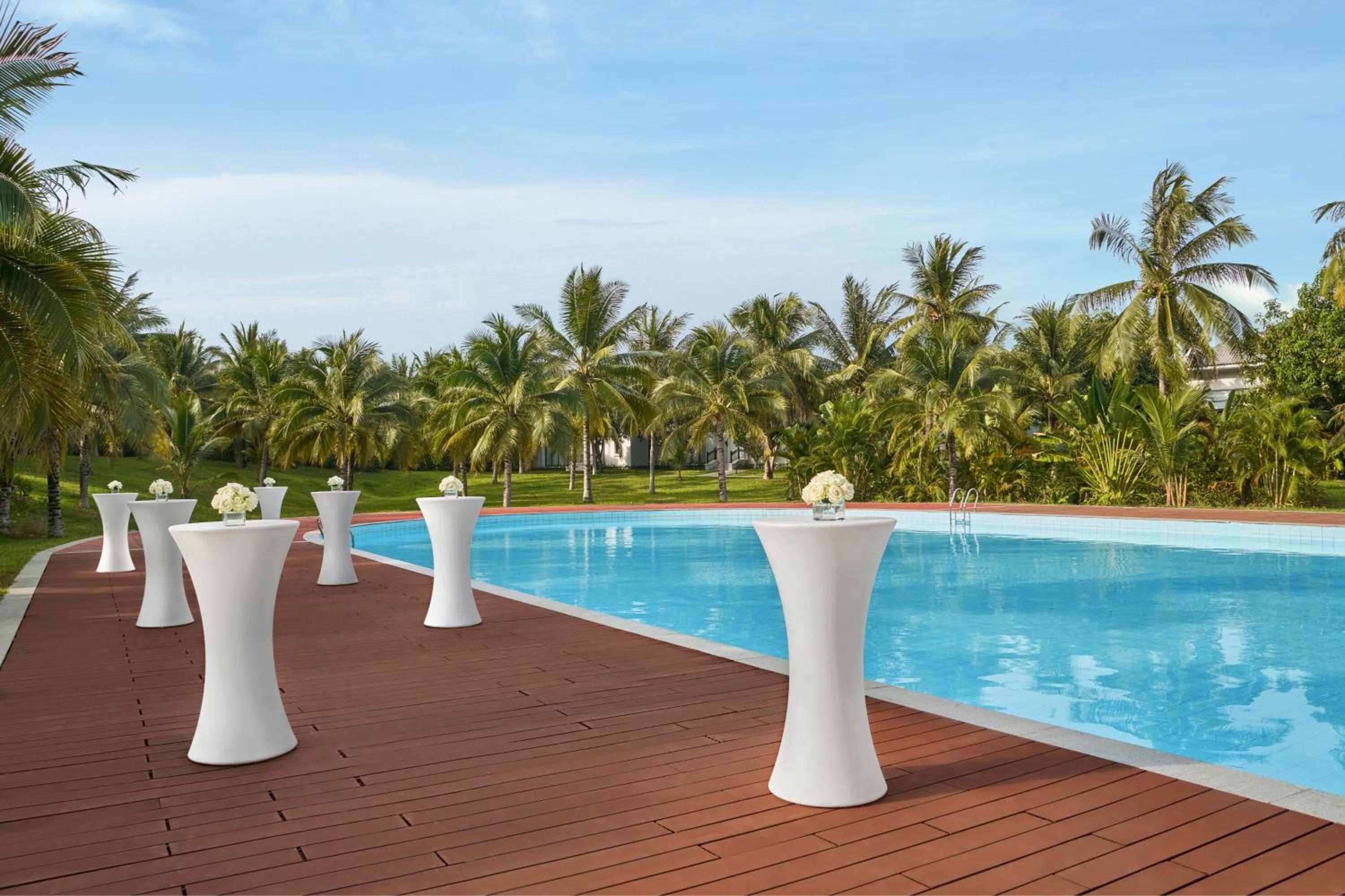 Nha Trang Marriott Resort & Spa, Hon Tre Island