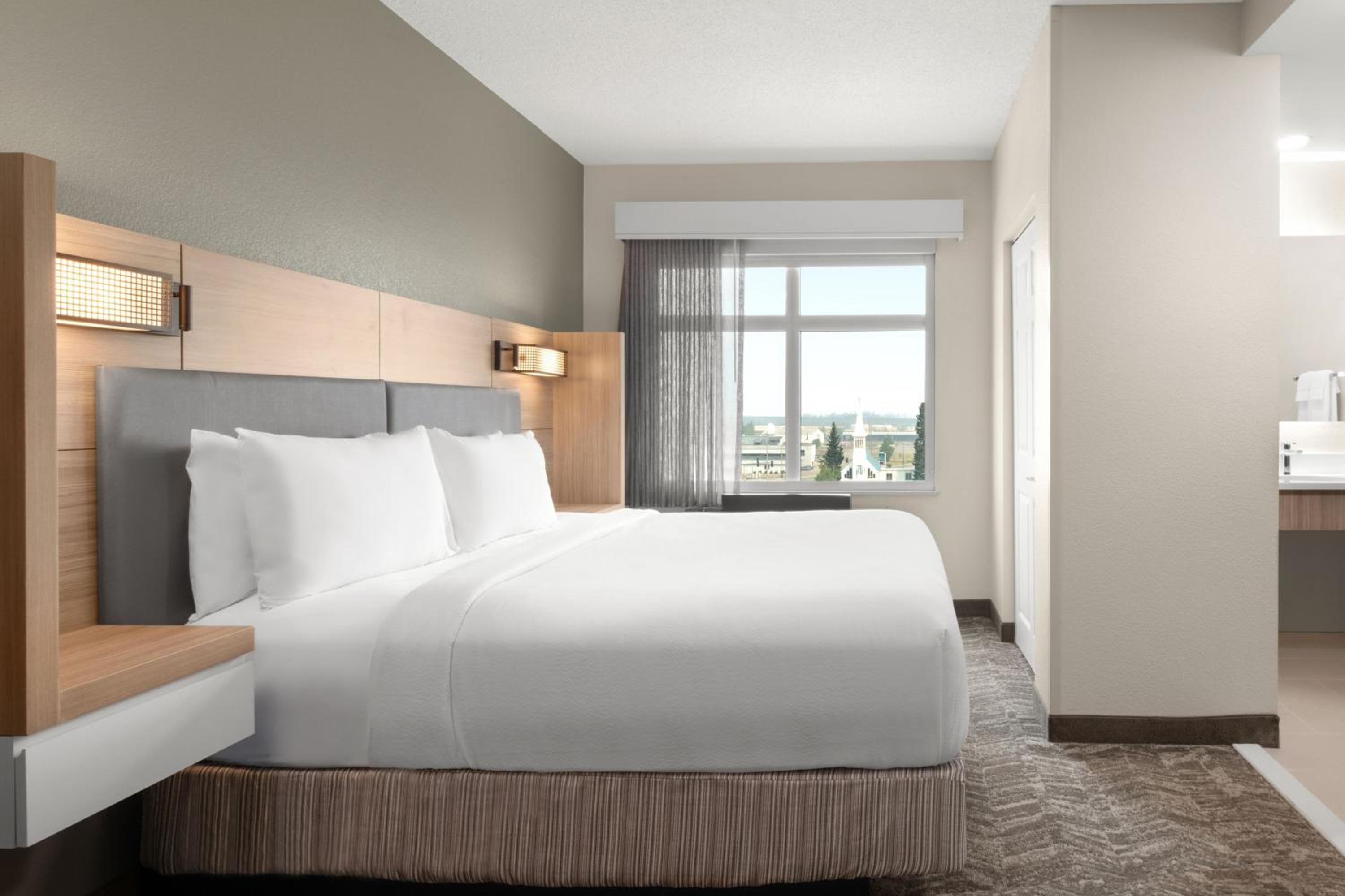 Fairbanks Vacations - SpringHill Suites by Marriott Fairbanks - Property Image 14