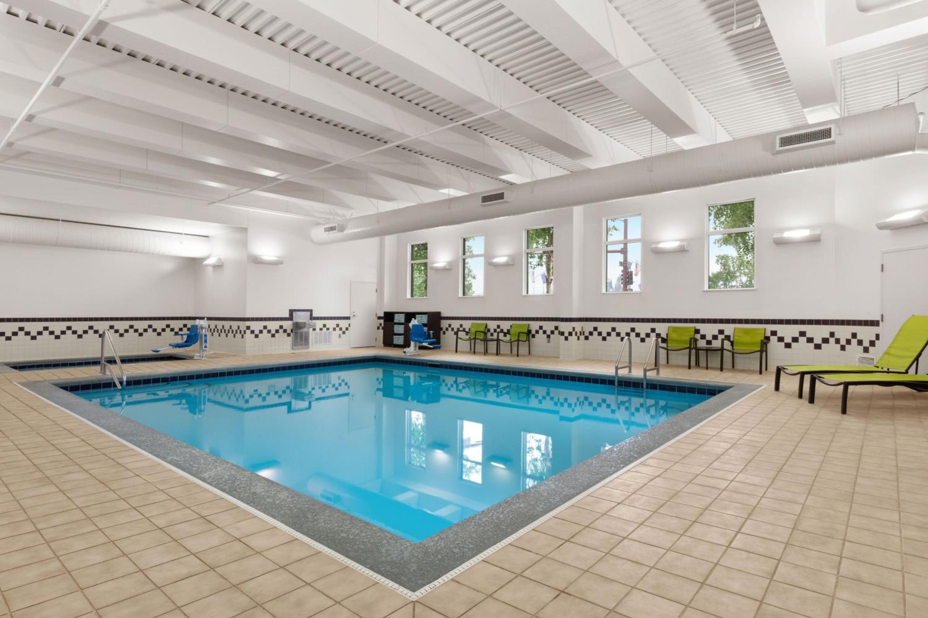 Fairbanks Vacations - SpringHill Suites by Marriott Fairbanks - Property Image 22