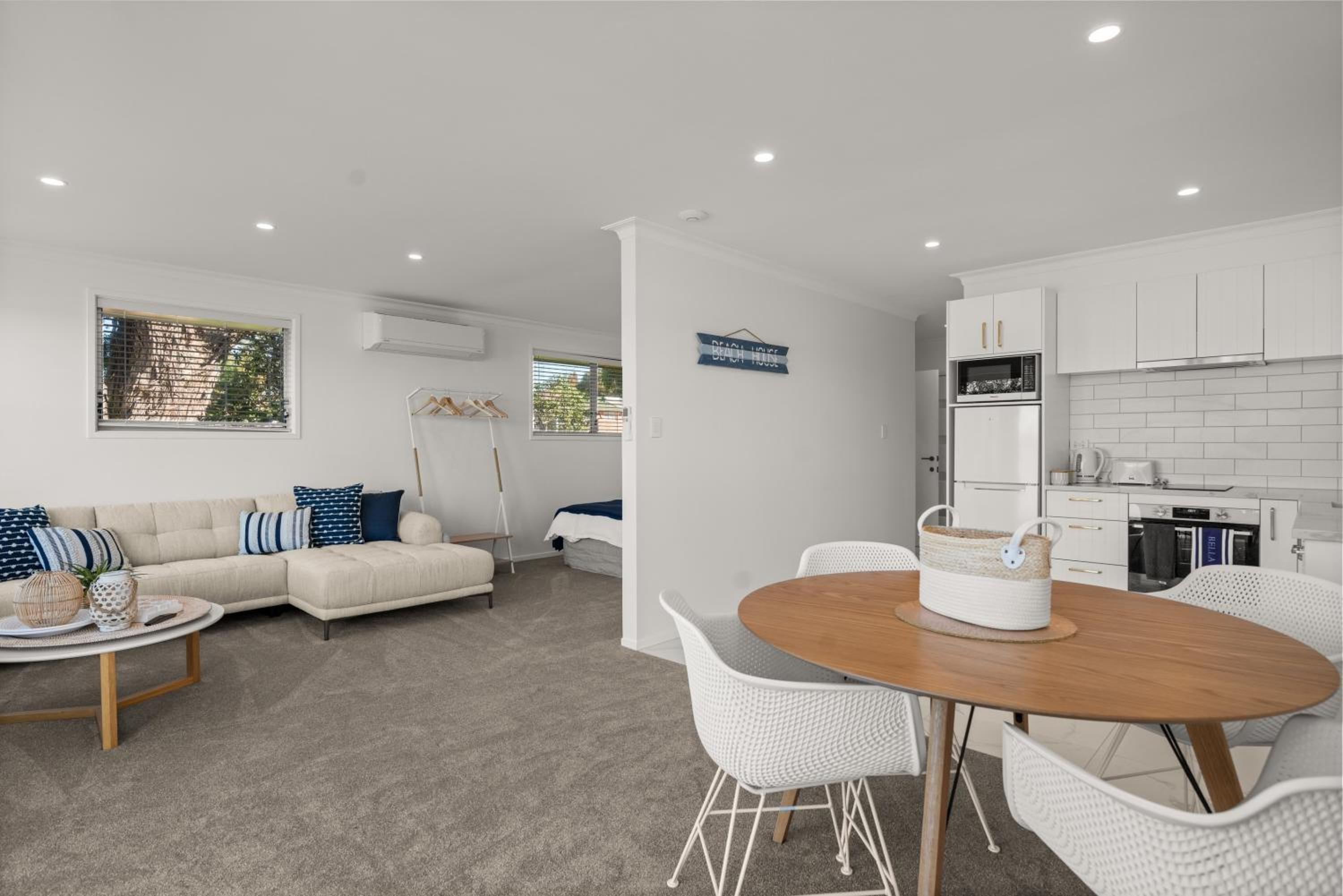 Harbour View Motel and Waterfront Apartments